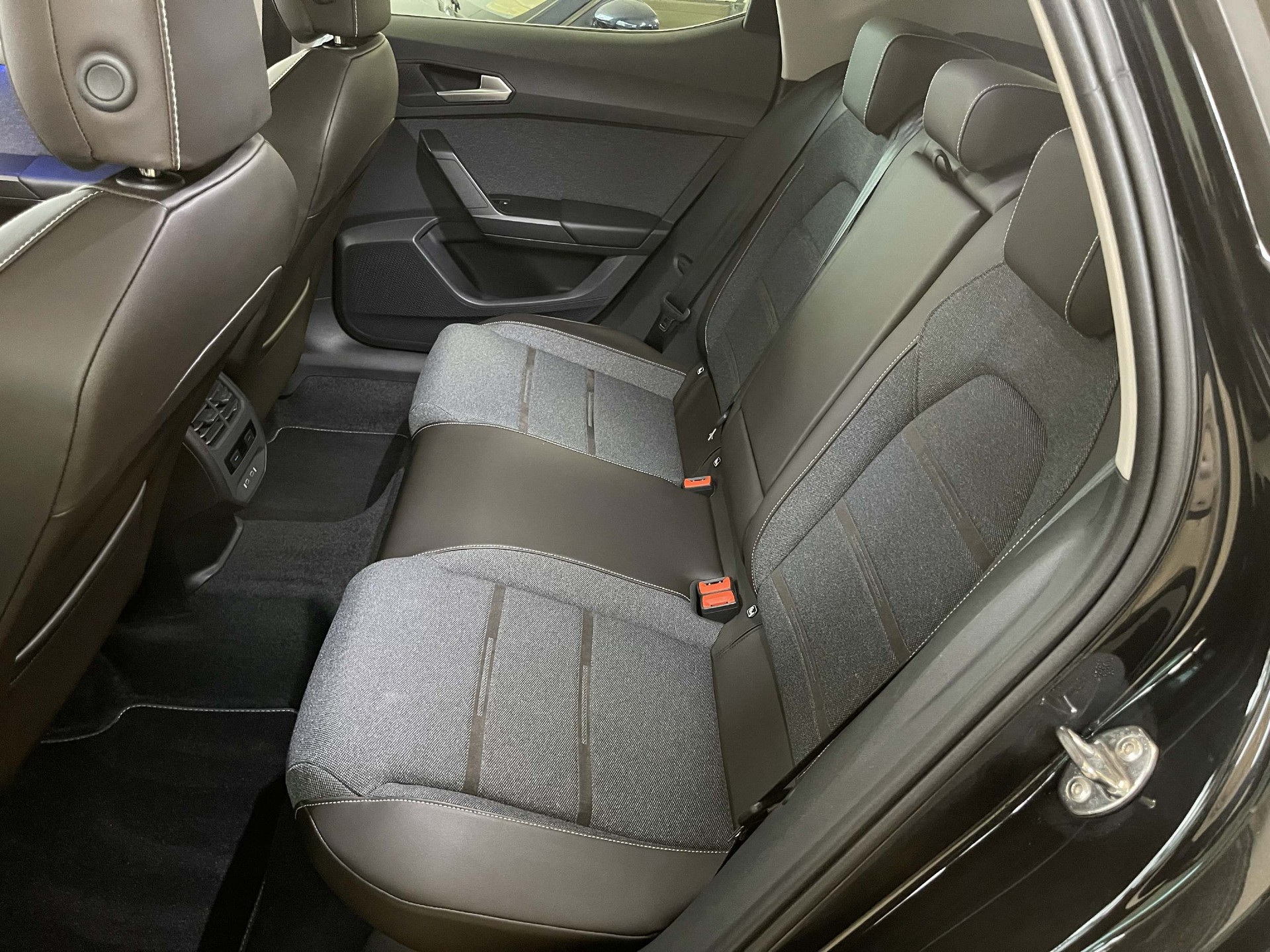 SEAT Leon 1.5 TSI 150 Xcellence - 9