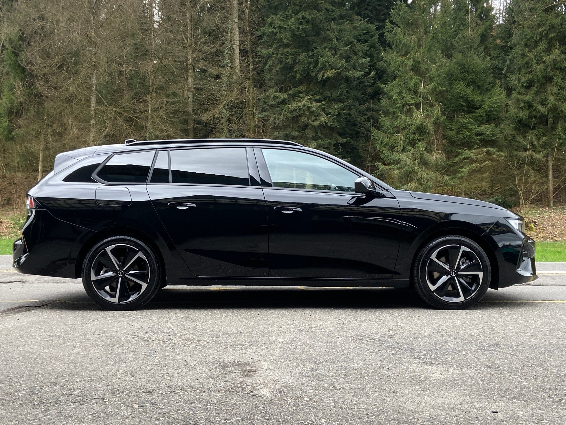 OPEL Astra Sports Tourer 1.2i Turbo GS Automat - 15