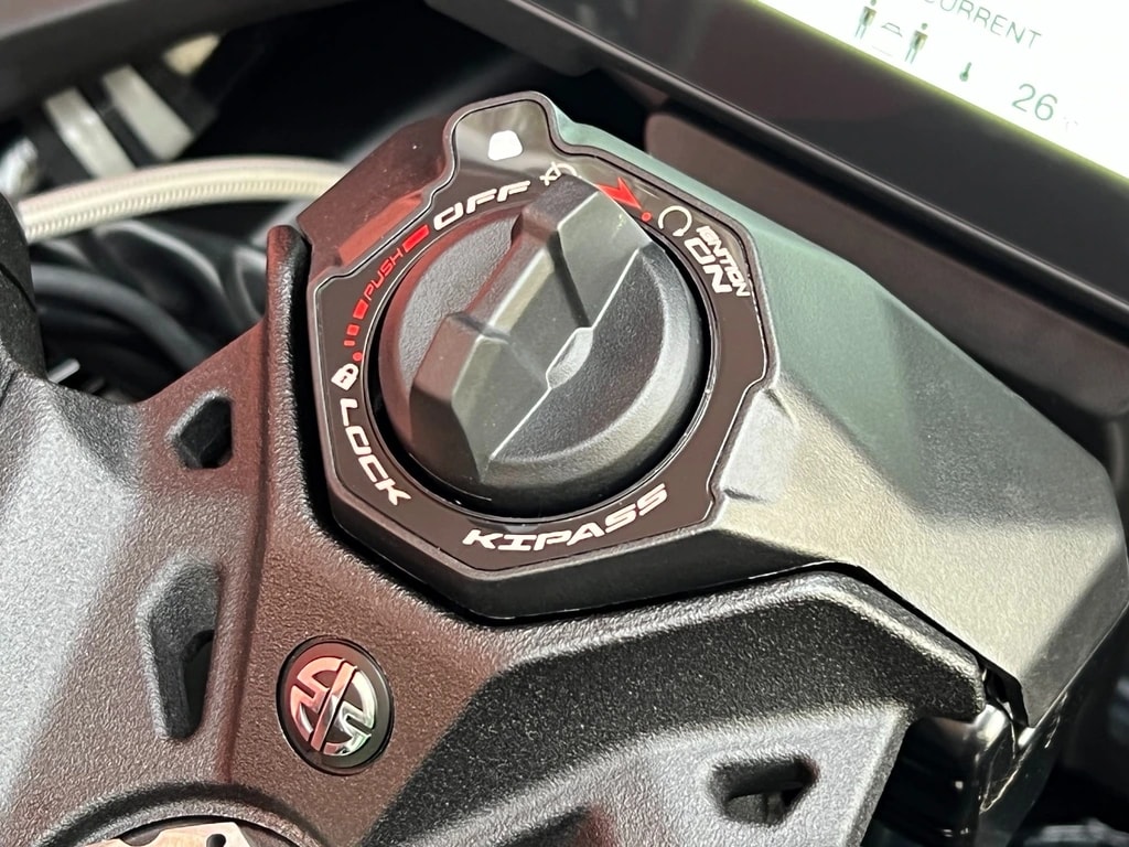 KAWASAKI Ninja H2 SX SE - 16