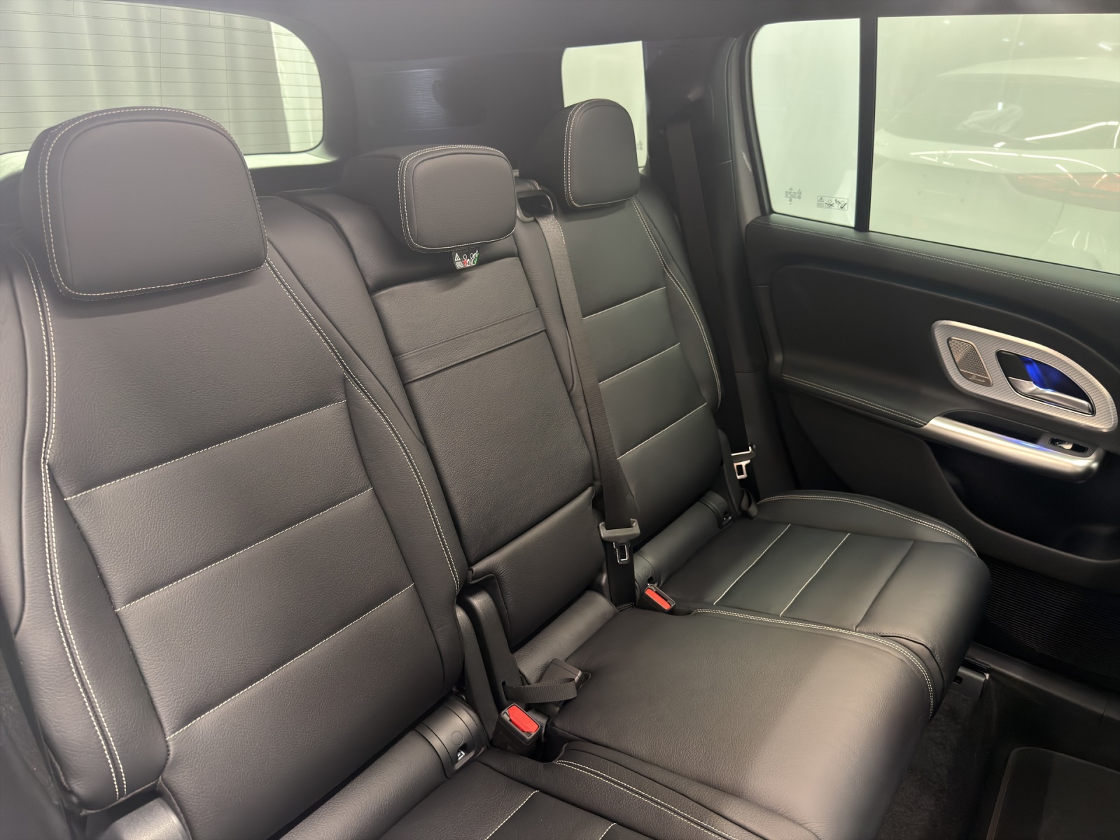 MERCEDES-BENZ GLB 220 AMG Line 4Matic - 10