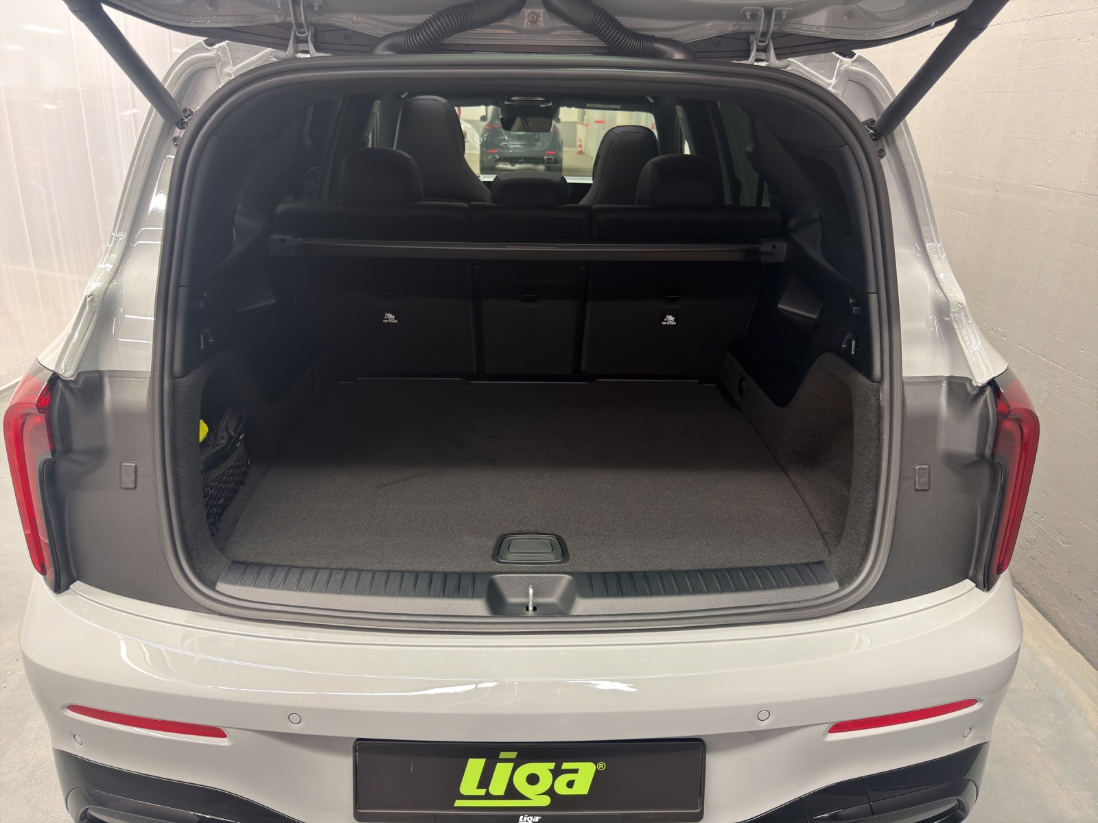 MERCEDES-BENZ GLB 220 AMG Line 4Matic - 11