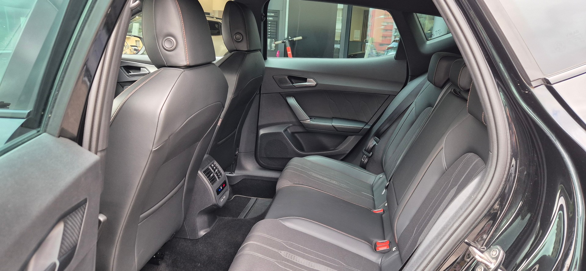 CUPRA Formentor 1.4 e-HYBRID pHEV Allalin DSG - 9