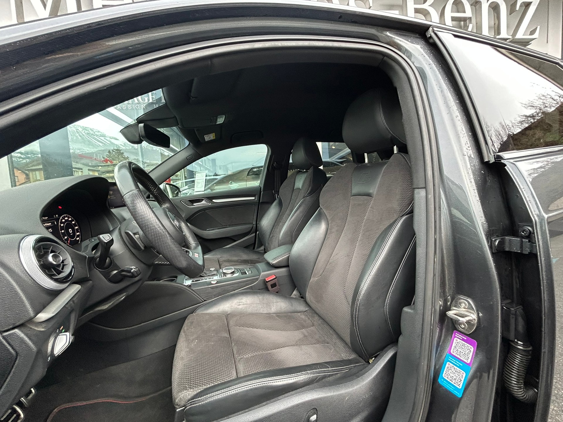 AUDI S3 Sportback 2.0 TFSI quattro S-tronic - 9