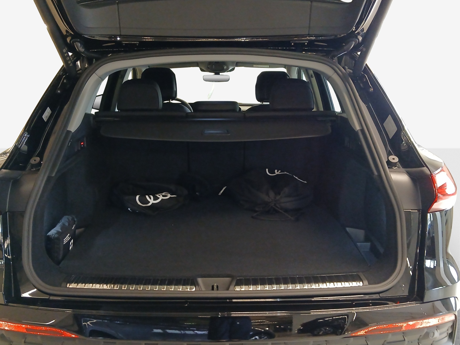 AUDI Q5 e-hybrid quattro 220 kW S-tronic - 13