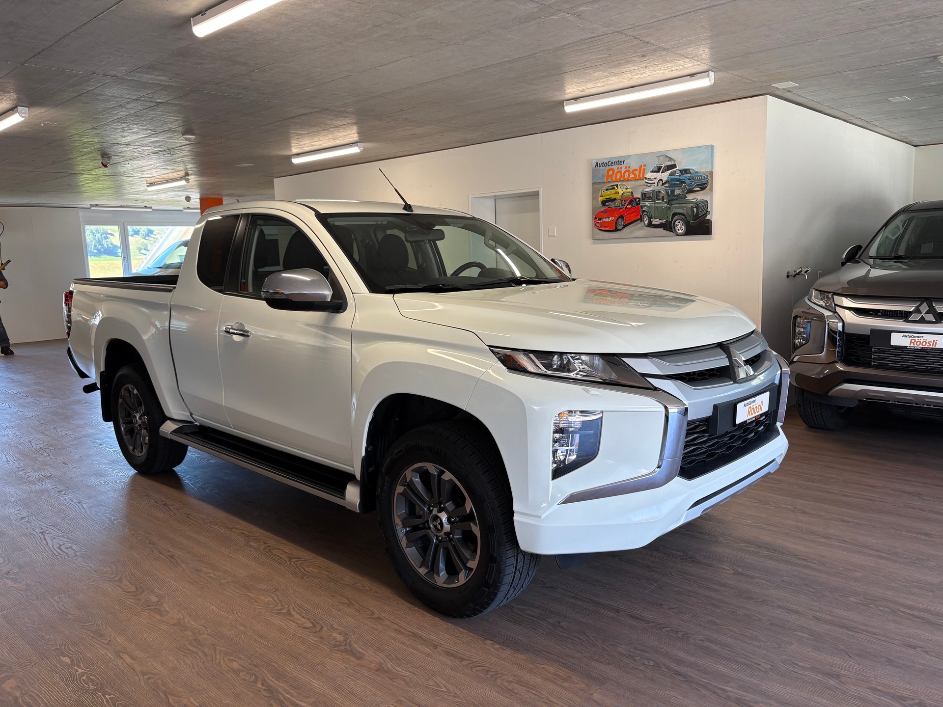 MITSUBISHI L 200 2.2 Style Club Cab - 4