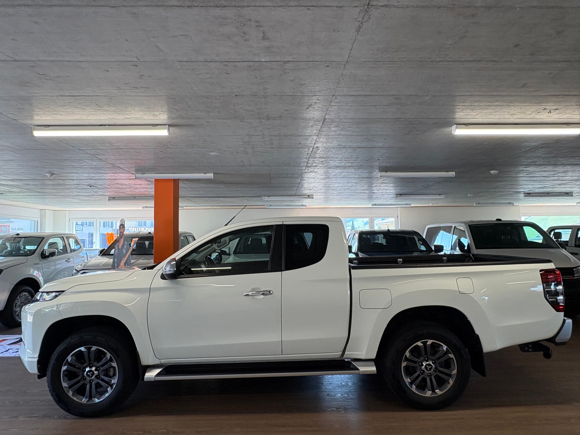 MITSUBISHI L 200 2.2 Style Club Cab - 5