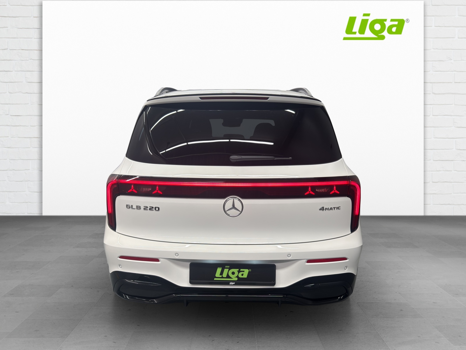 MERCEDES-BENZ GLB 220 AMG Line 4Matic - 5