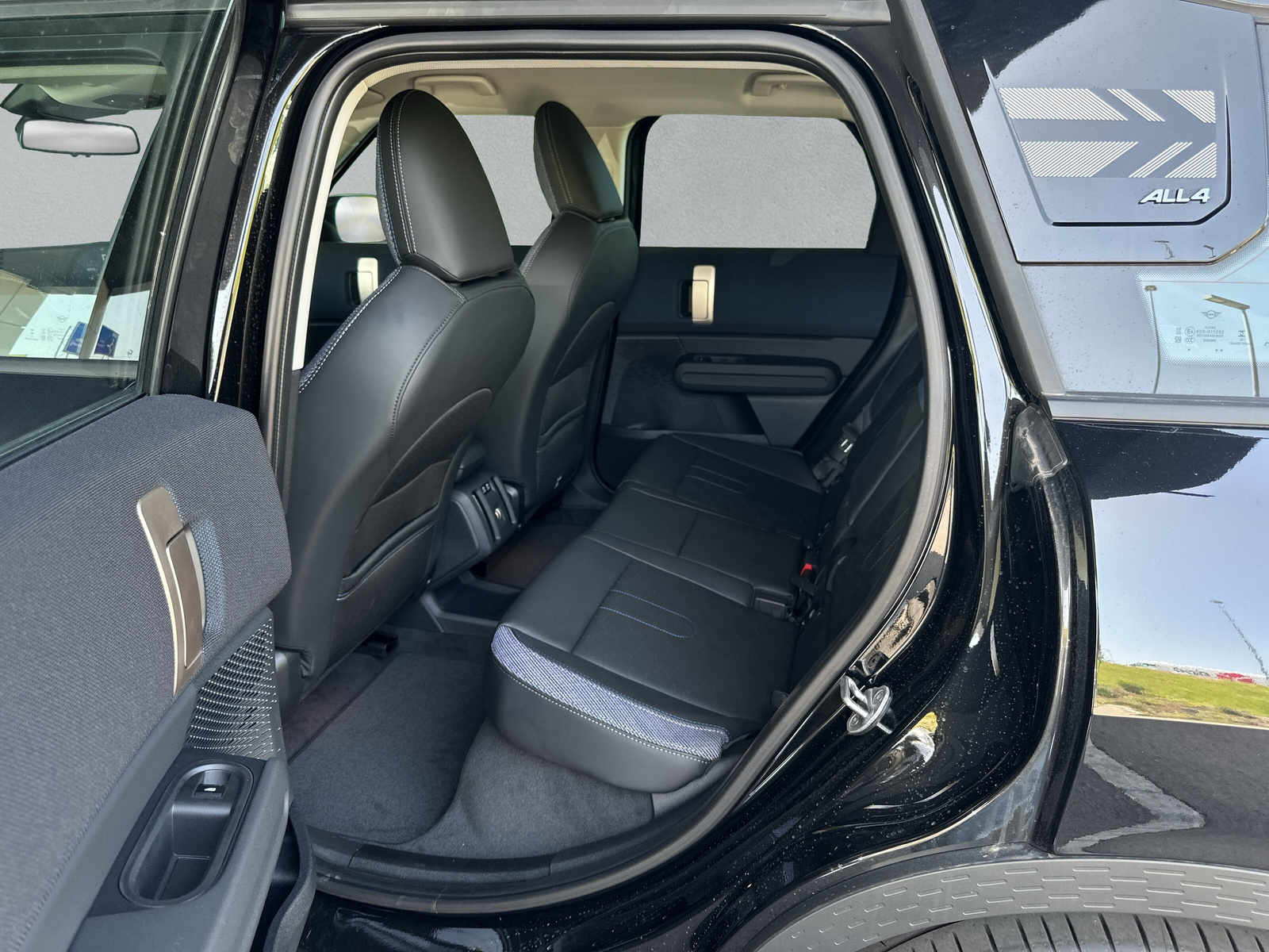 MINI Countryman SE ALL 4 - 12