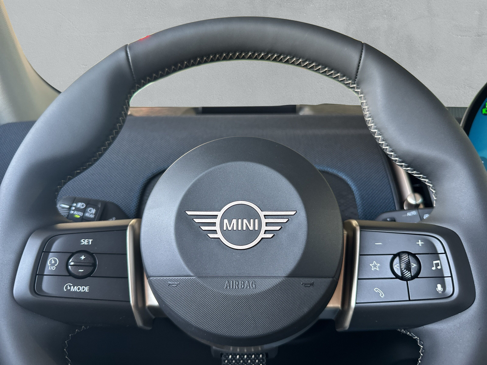 MINI Countryman SE ALL 4 - 19
