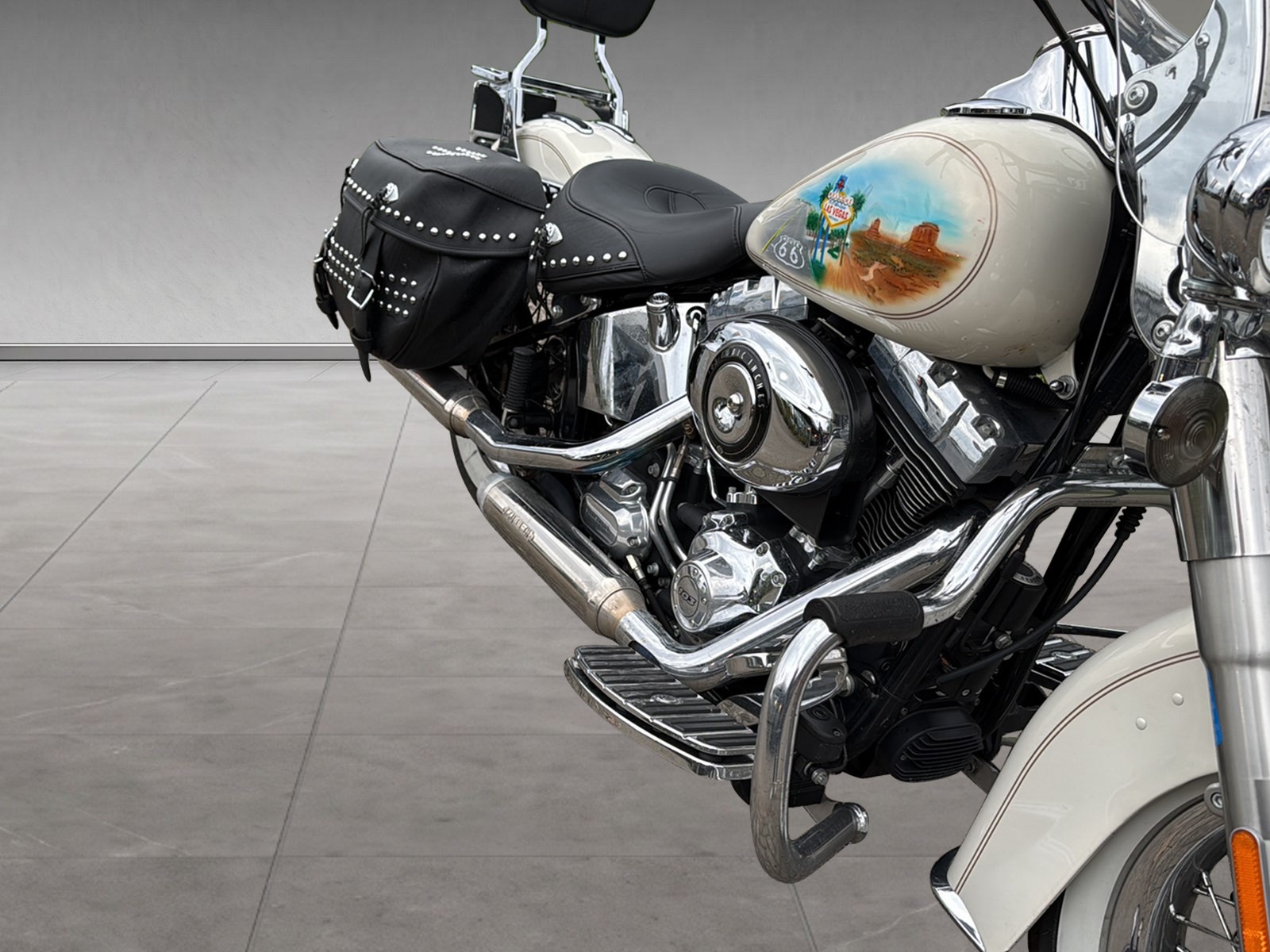 HARLEY-DAVIDSON FLSTC Softail Heritage Classic ABS - 9