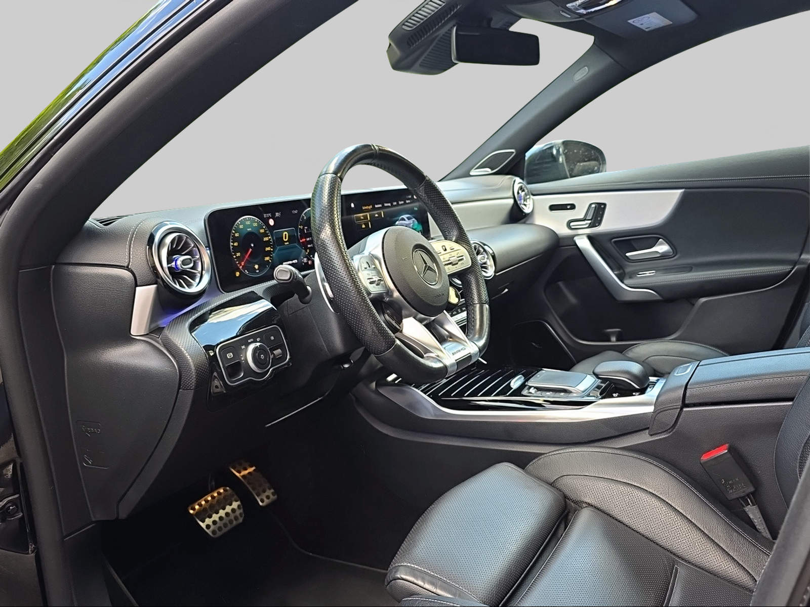 MERCEDES-BENZ CLA 35 AMG 4Matic 7G-DCT - 9