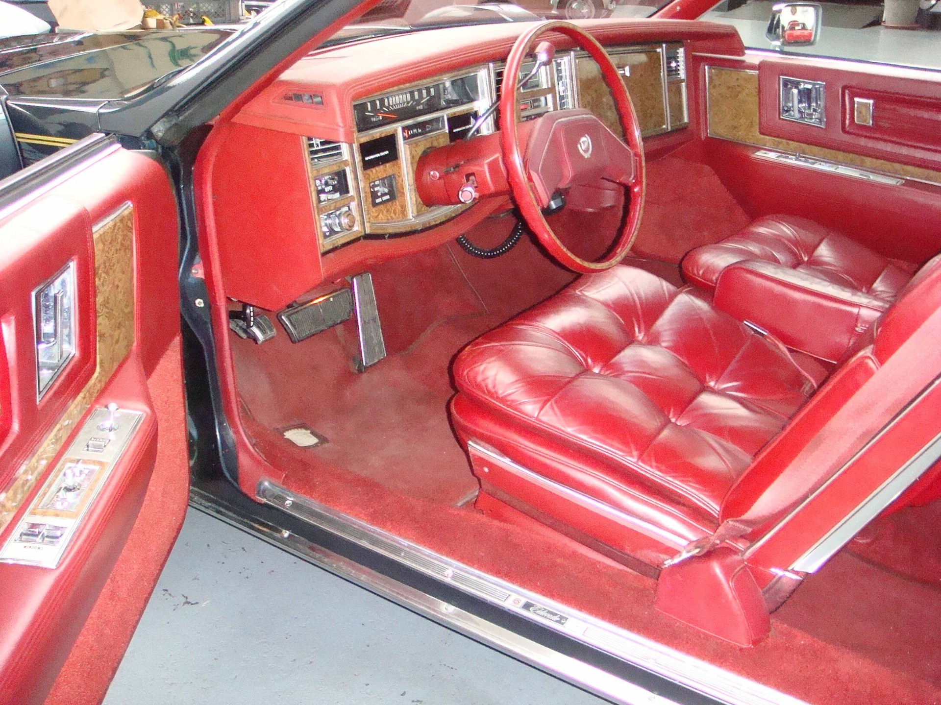 CADILLAC ELDORADO STRECH - 12