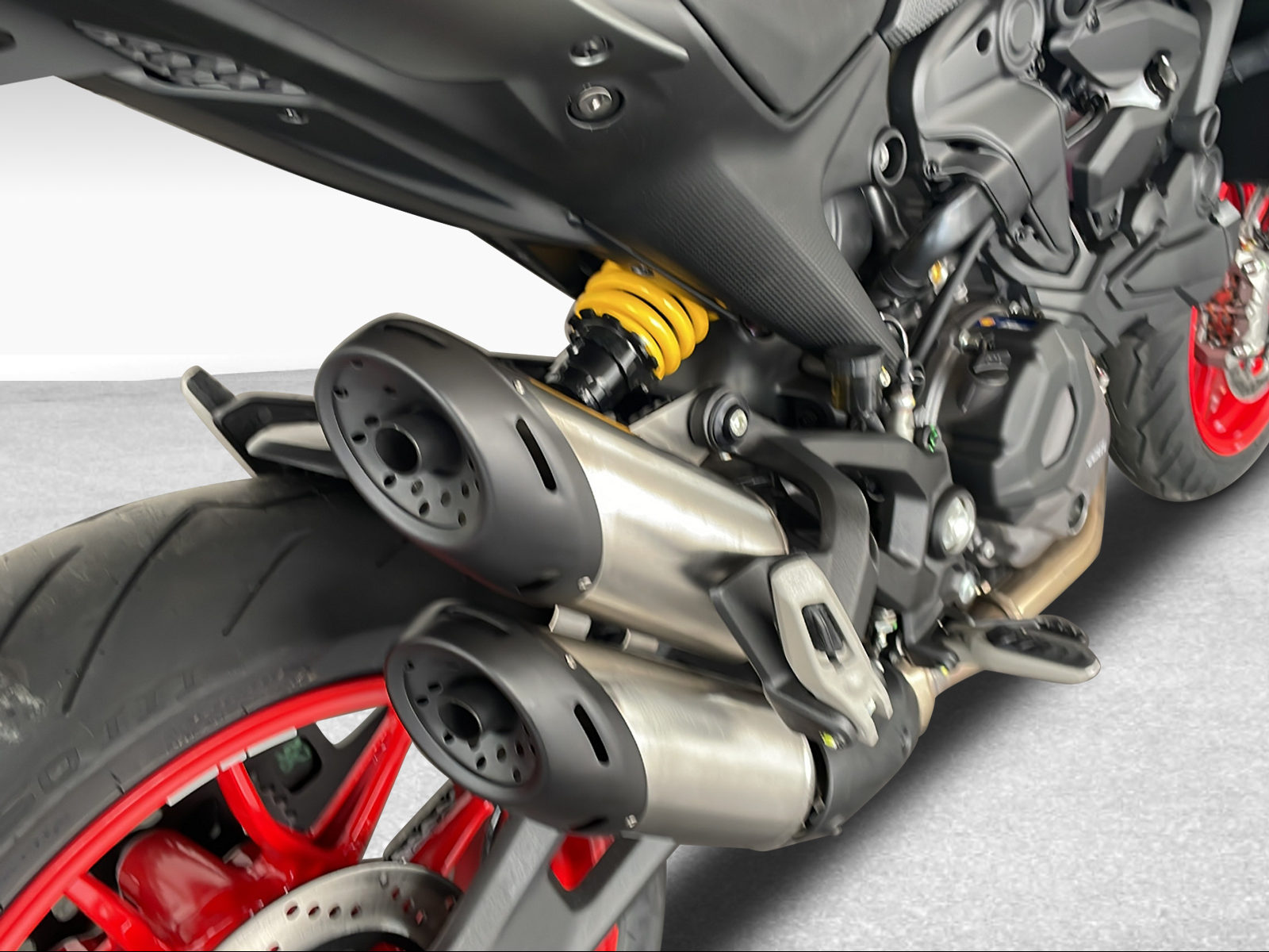 DUCATI 937 Monster ABS 35kW - 11