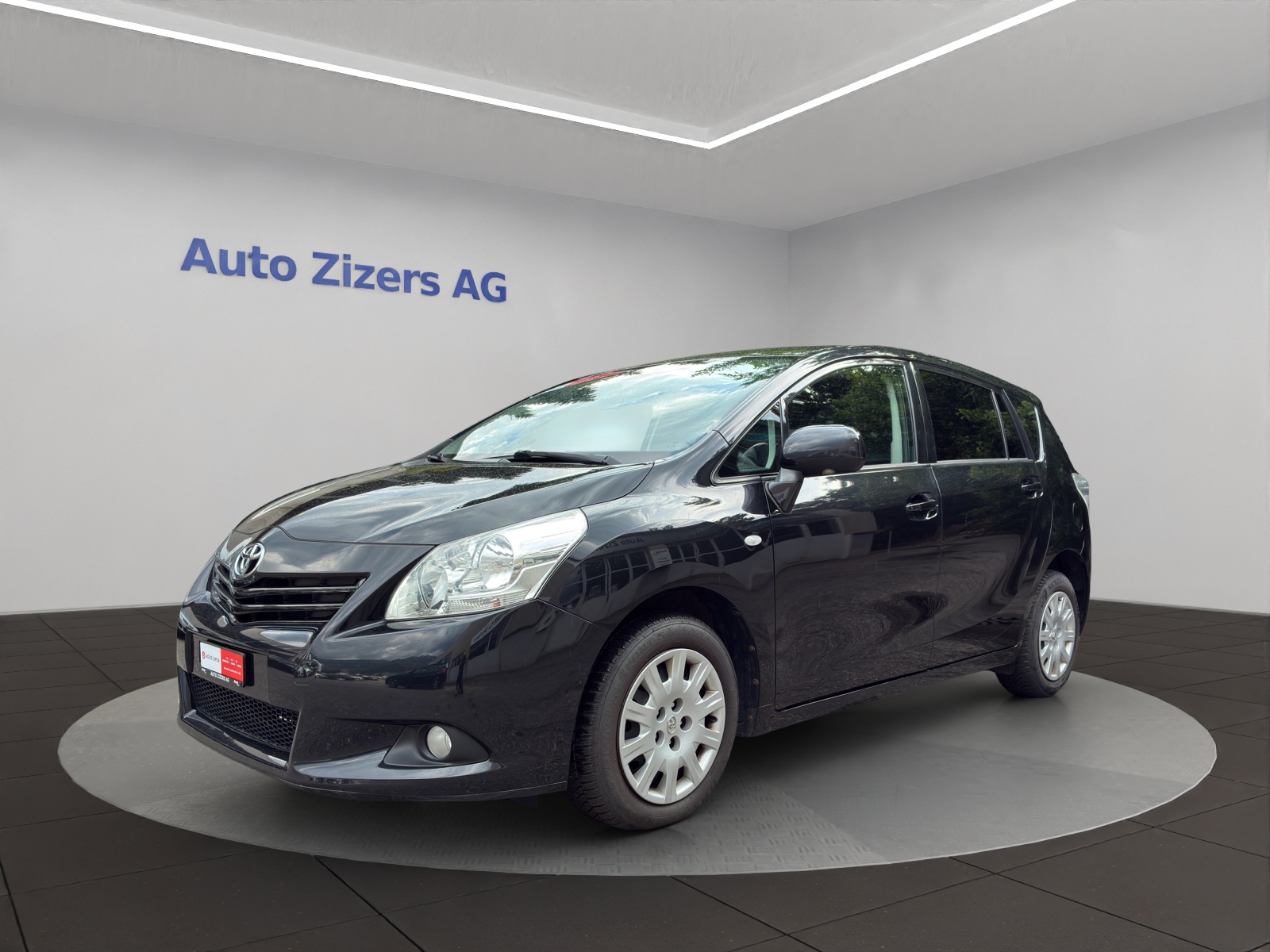 TOYOTA Verso 1.8 Linea Luna