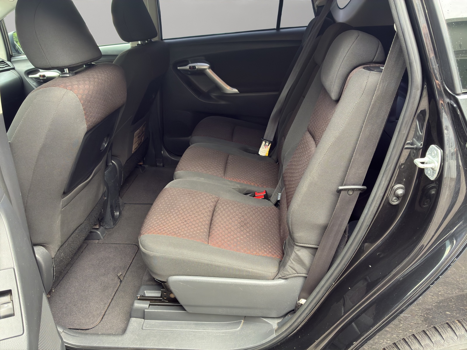 TOYOTA Verso 1.8 Linea Luna - 14