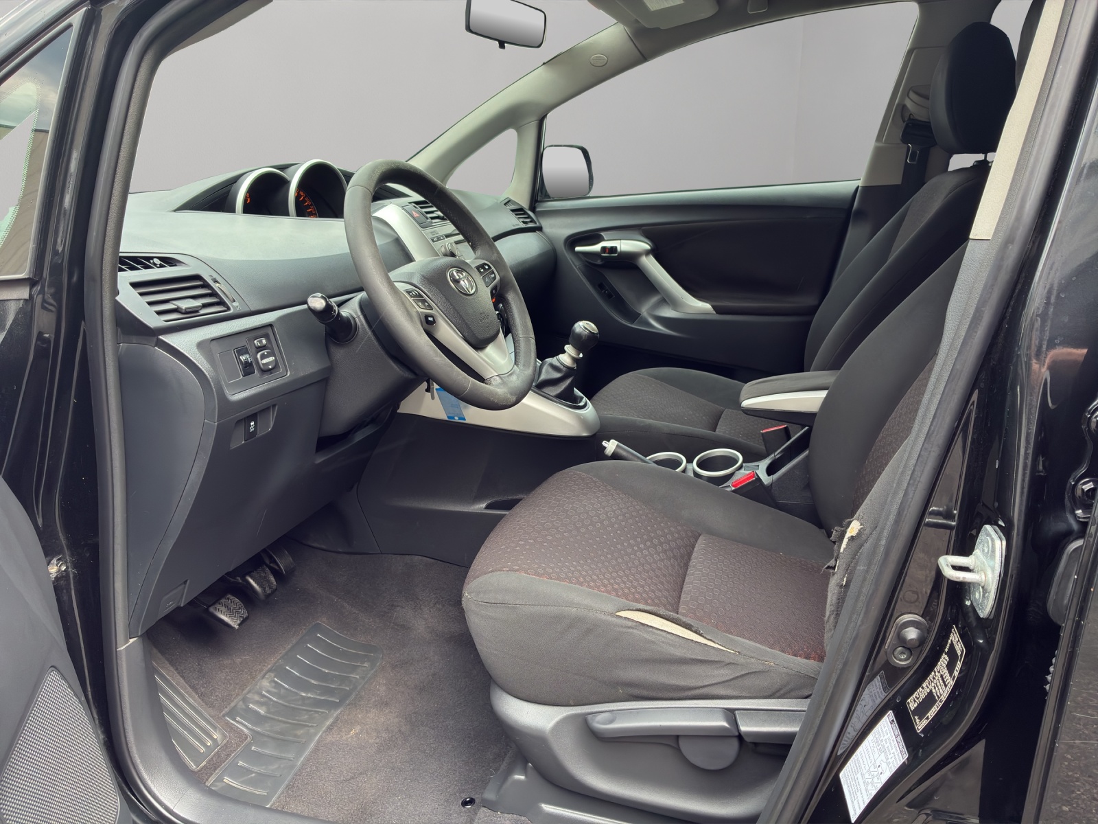 TOYOTA Verso 1.8 Linea Luna - 9