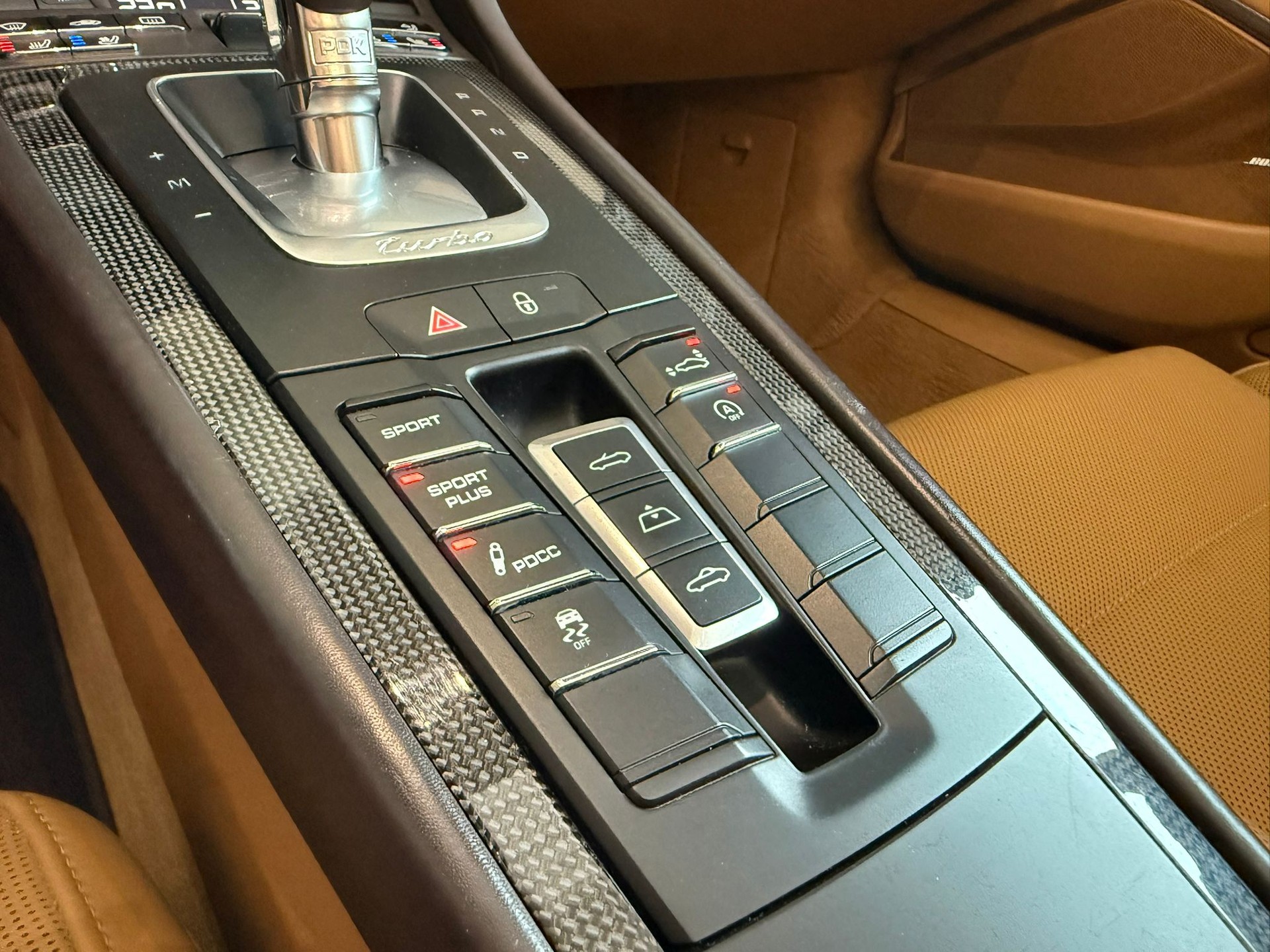 PORSCHE 911 Turbo S Cabrio PDK - 13