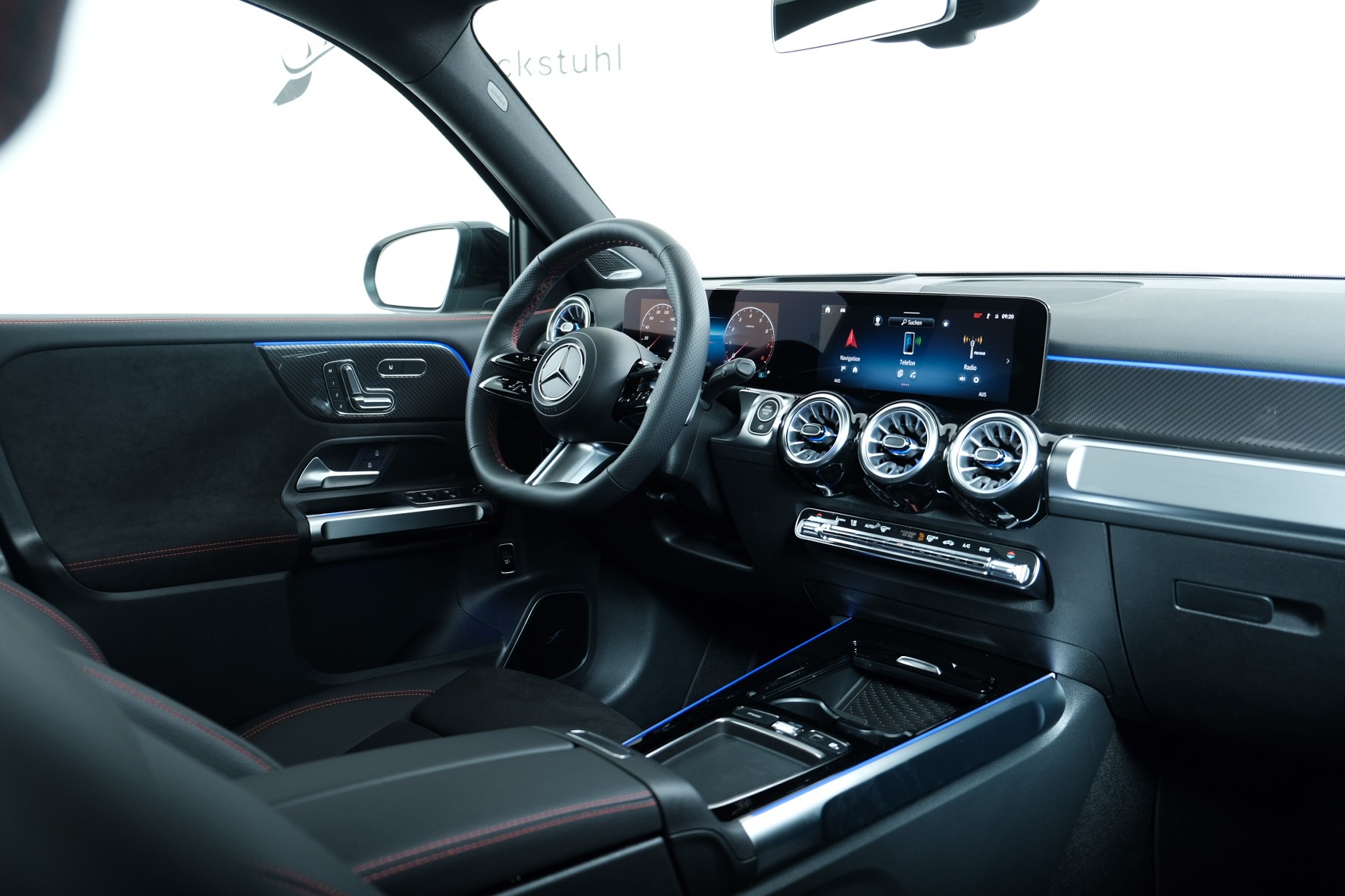 MERCEDES-BENZ GLB 250 4Matic 8G-Tronic - 12