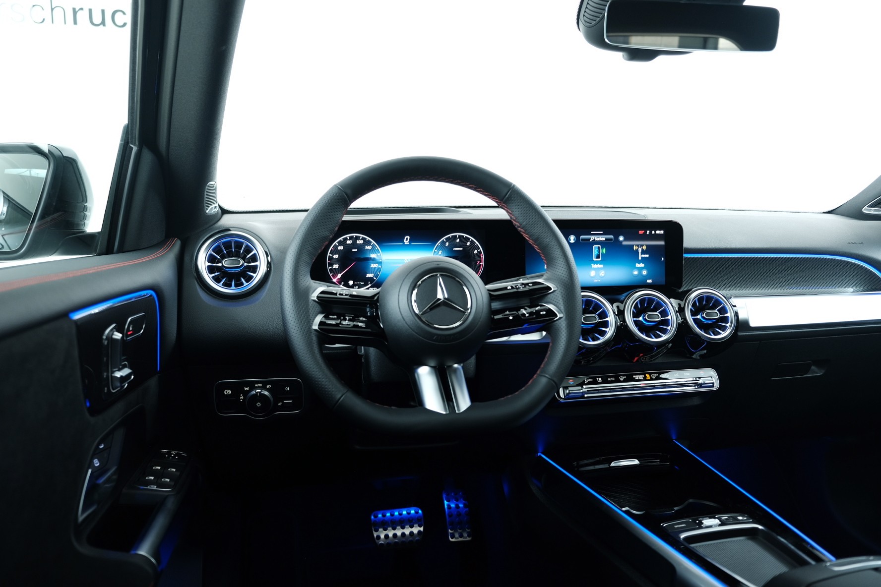 MERCEDES-BENZ GLB 250 4Matic 8G-Tronic - 11