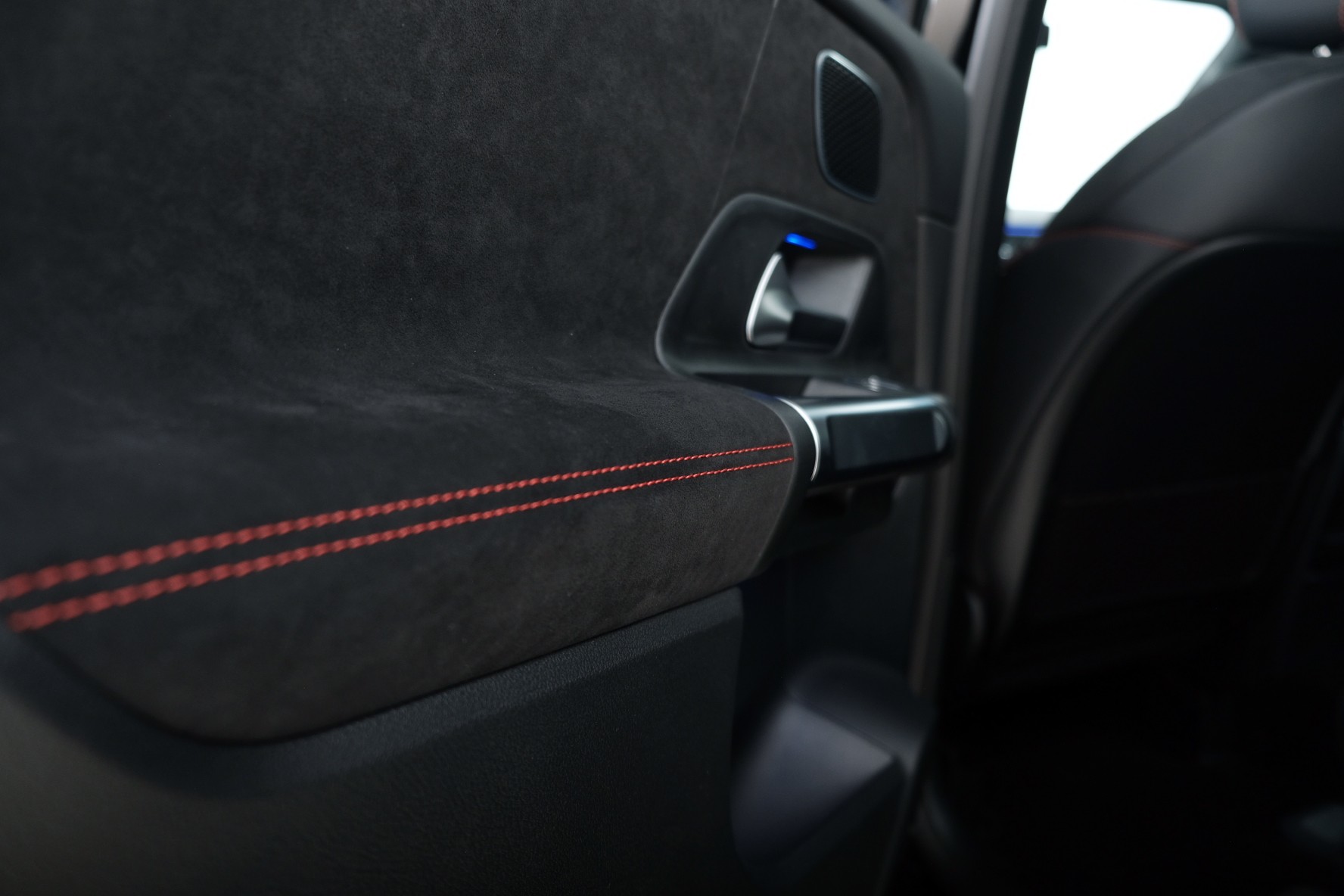 MERCEDES-BENZ GLB 250 4Matic 8G-Tronic - 9