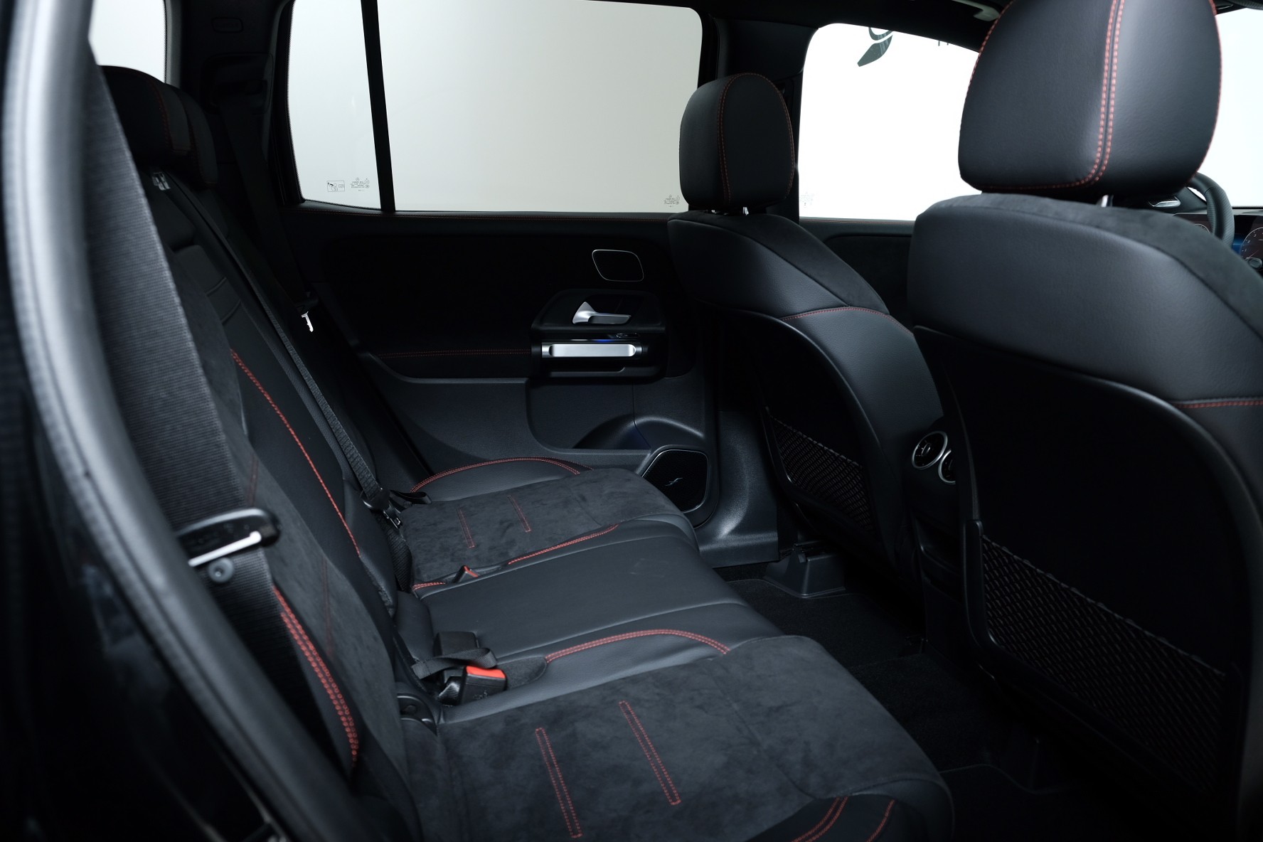 MERCEDES-BENZ GLB 250 4Matic 8G-Tronic - 8