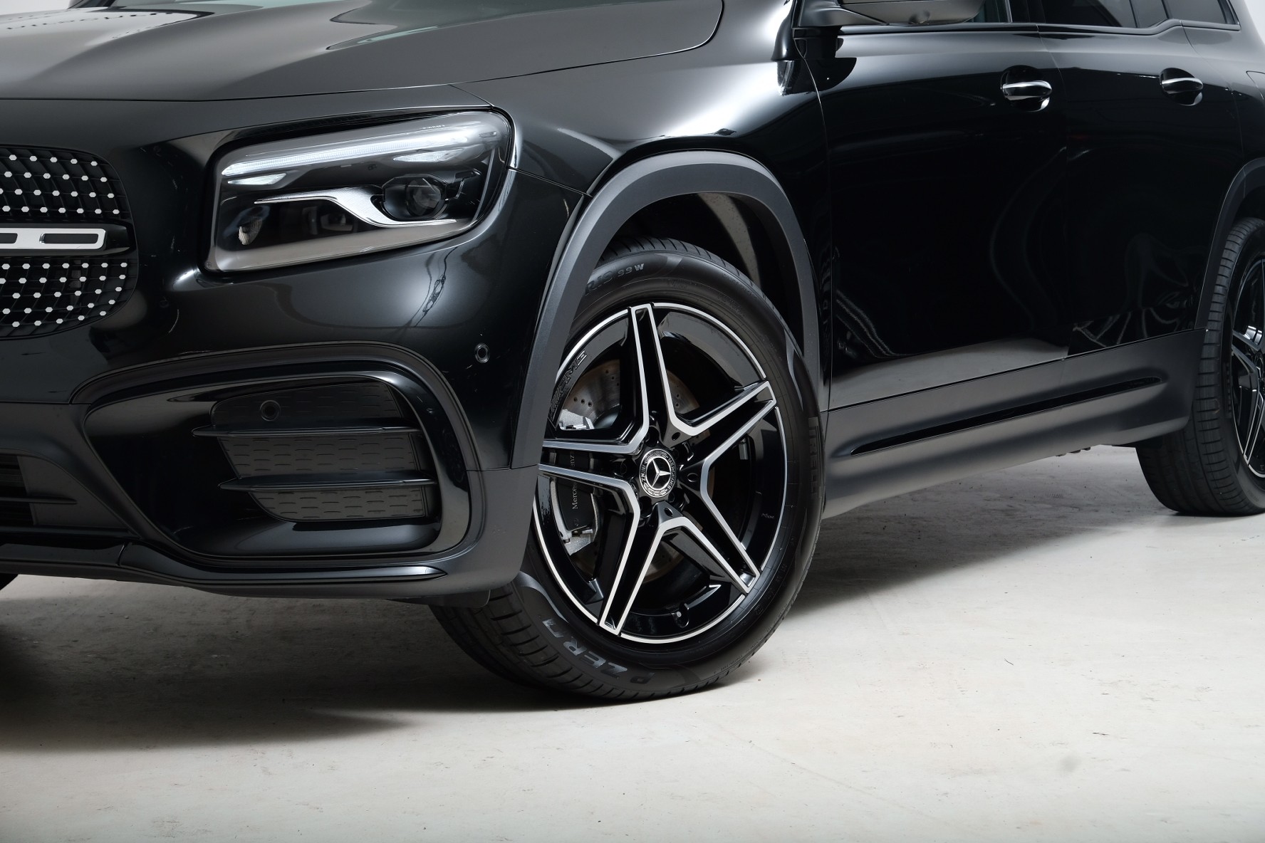 MERCEDES-BENZ GLB 250 4Matic 8G-Tronic - 2