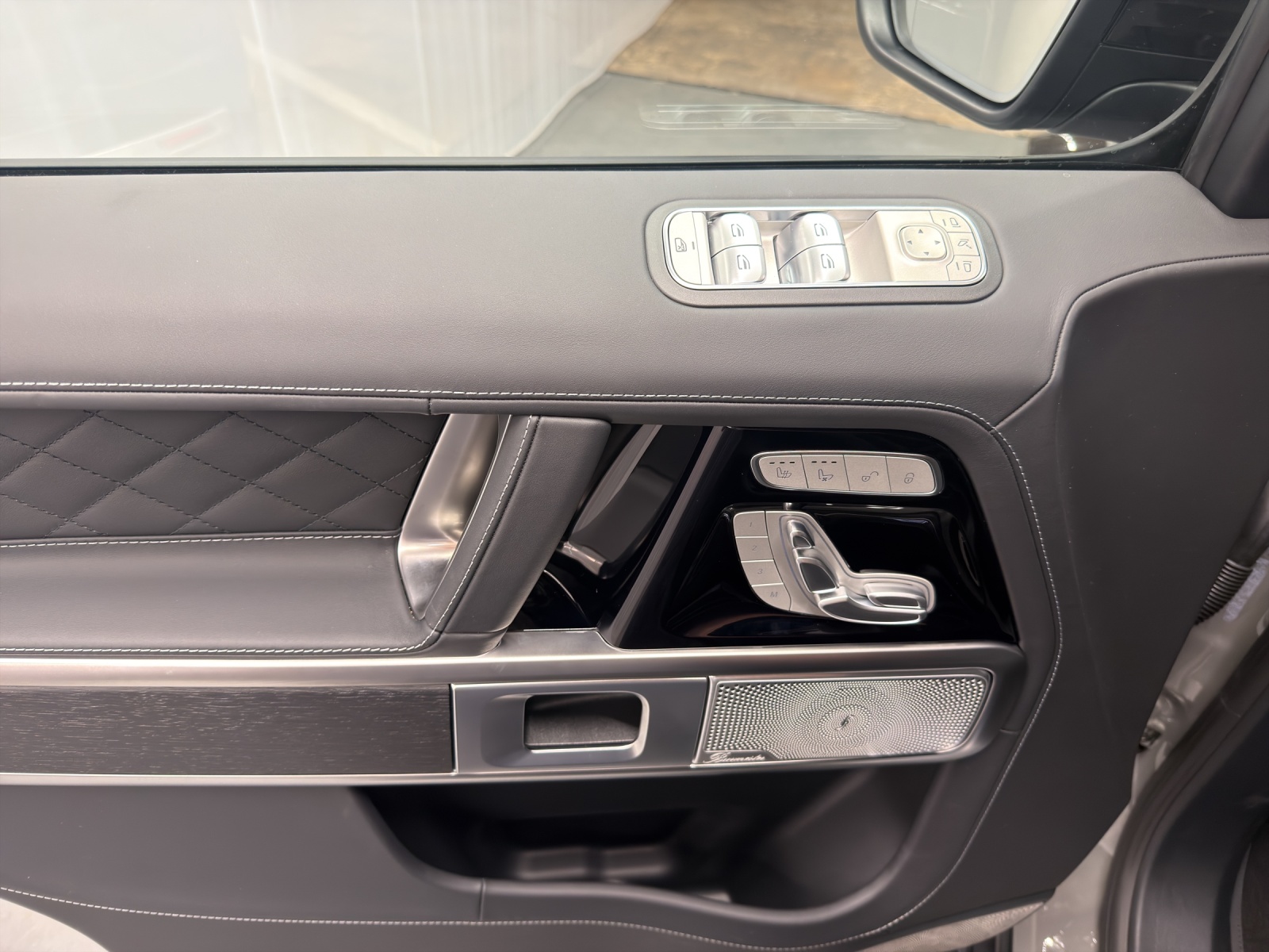 MERCEDES-BENZ G 450d - 13