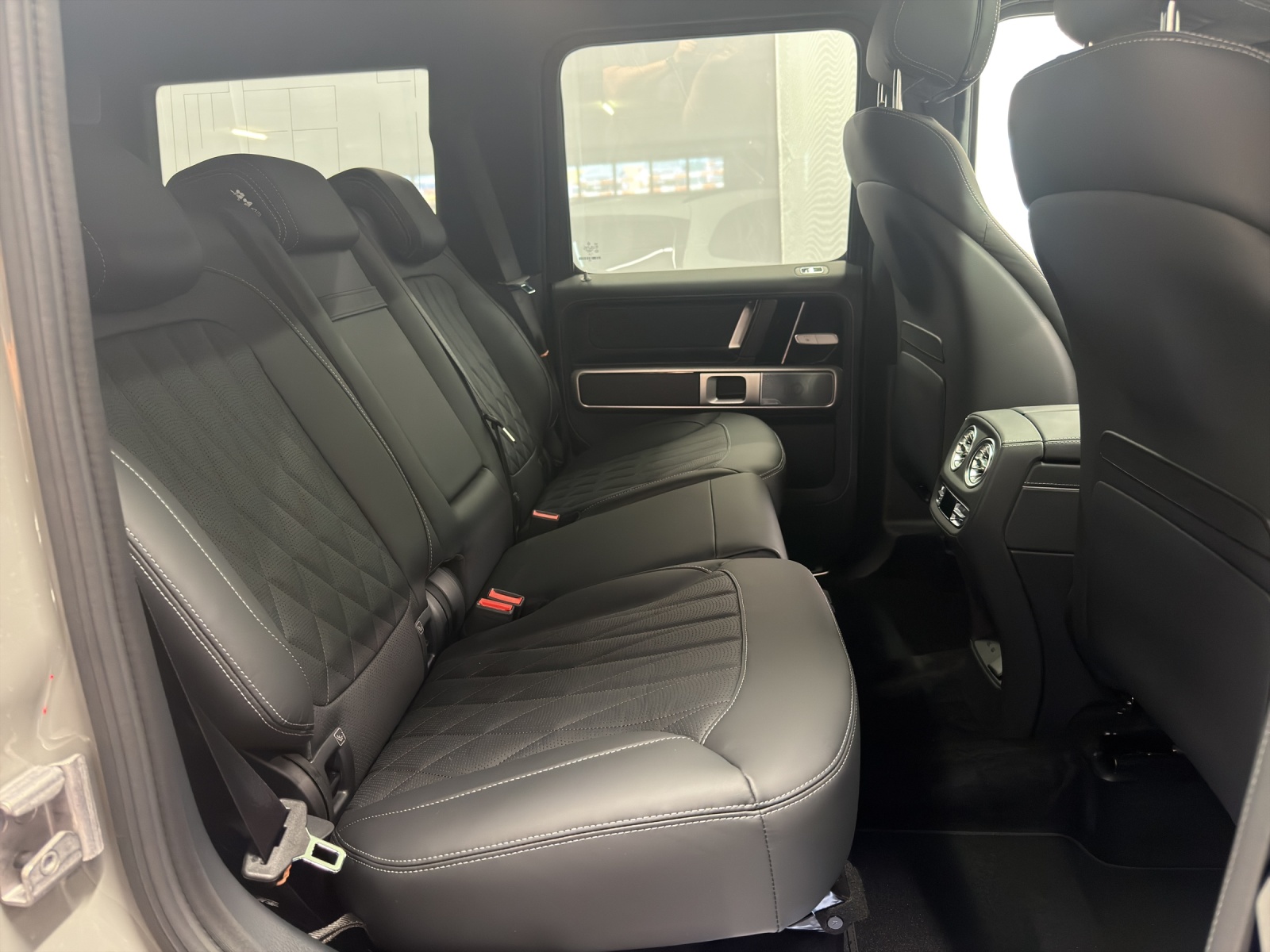 MERCEDES-BENZ G 450d - 10