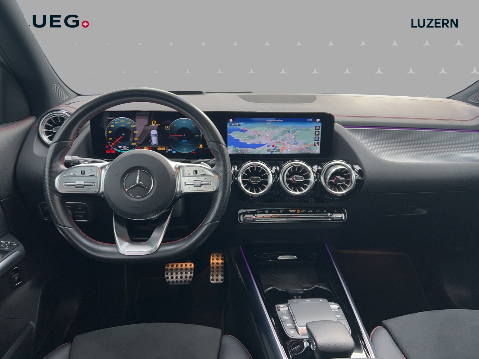 MERCEDES-BENZ EQA 350 AMG Line 4Matic - 11