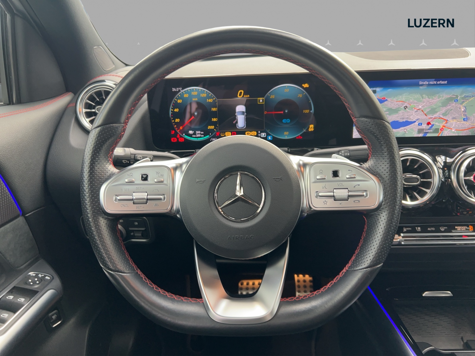 MERCEDES-BENZ EQA 350 AMG Line 4Matic - 10
