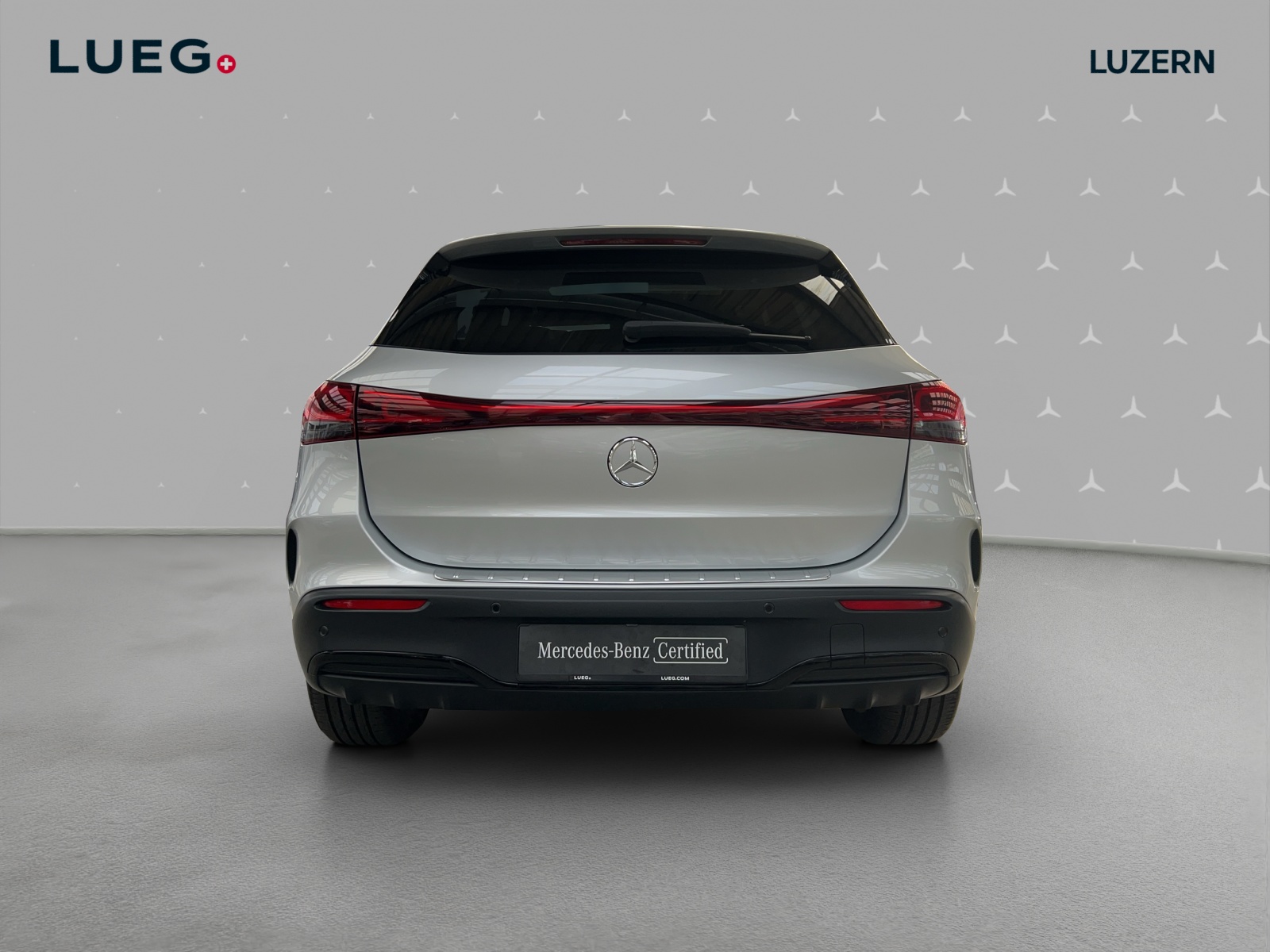 MERCEDES-BENZ EQA 350 AMG Line 4Matic - 4