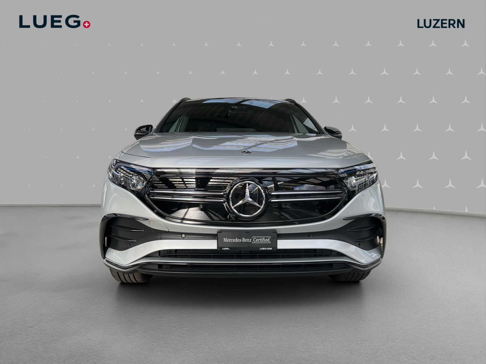 MERCEDES-BENZ EQA 350 AMG Line 4Matic - 6