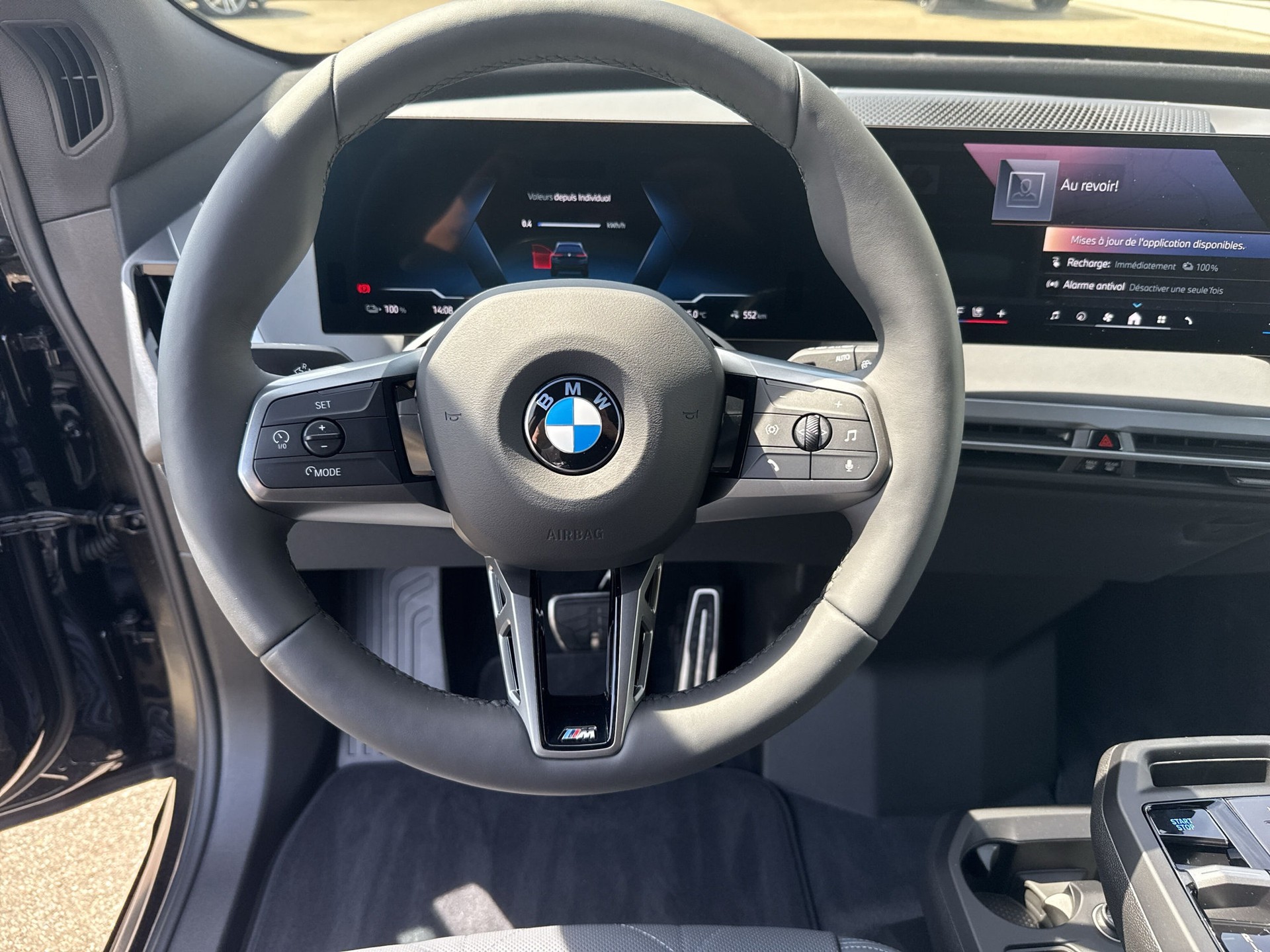 BMW iX xDrive45 M Sport - 13