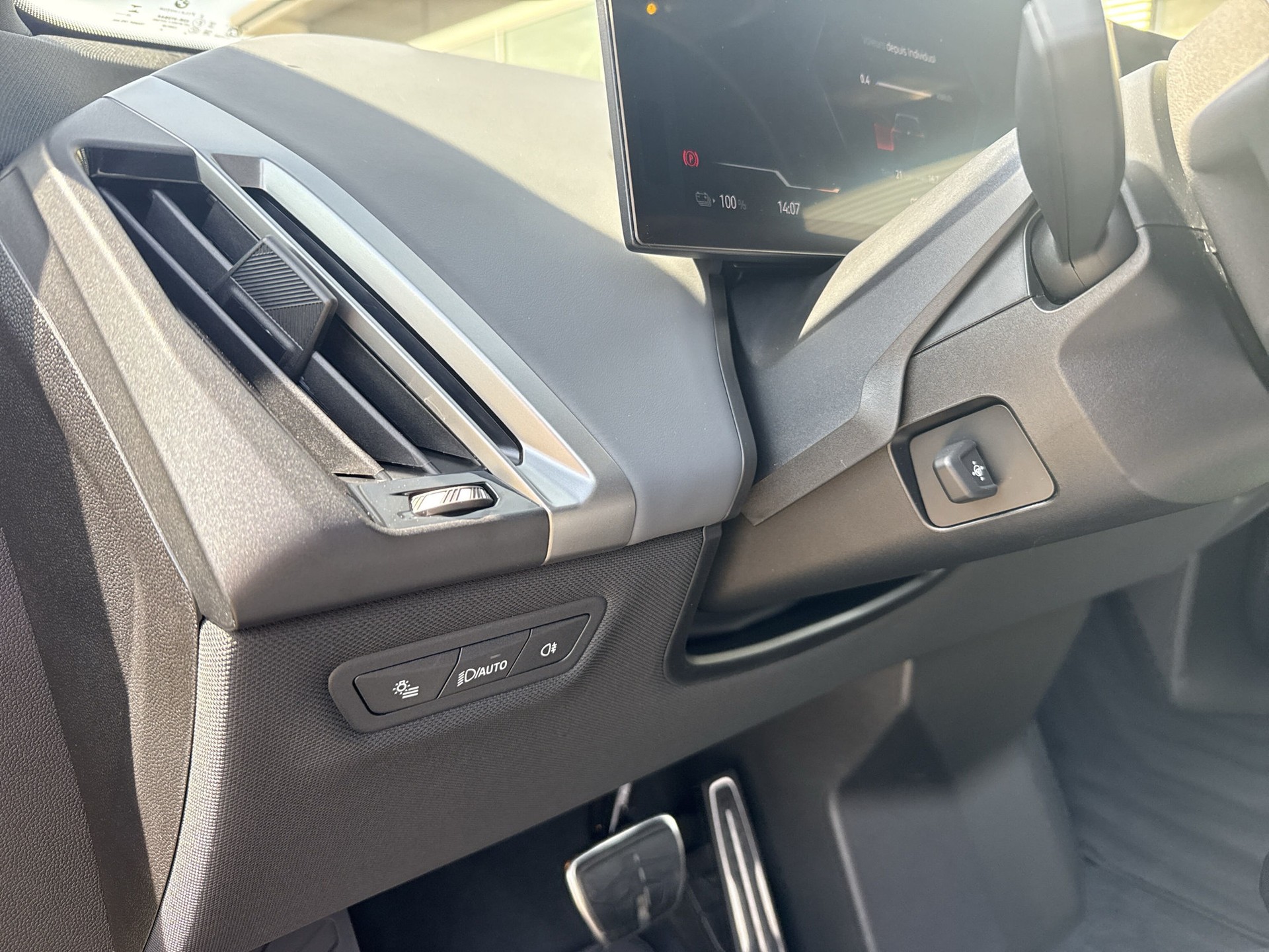BMW iX xDrive45 M Sport - 21