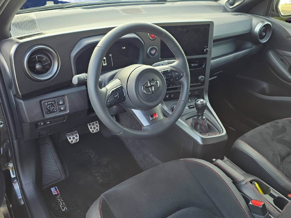 TOYOTA GR Yaris 1.6 Turbo Sport 4x4 - 8