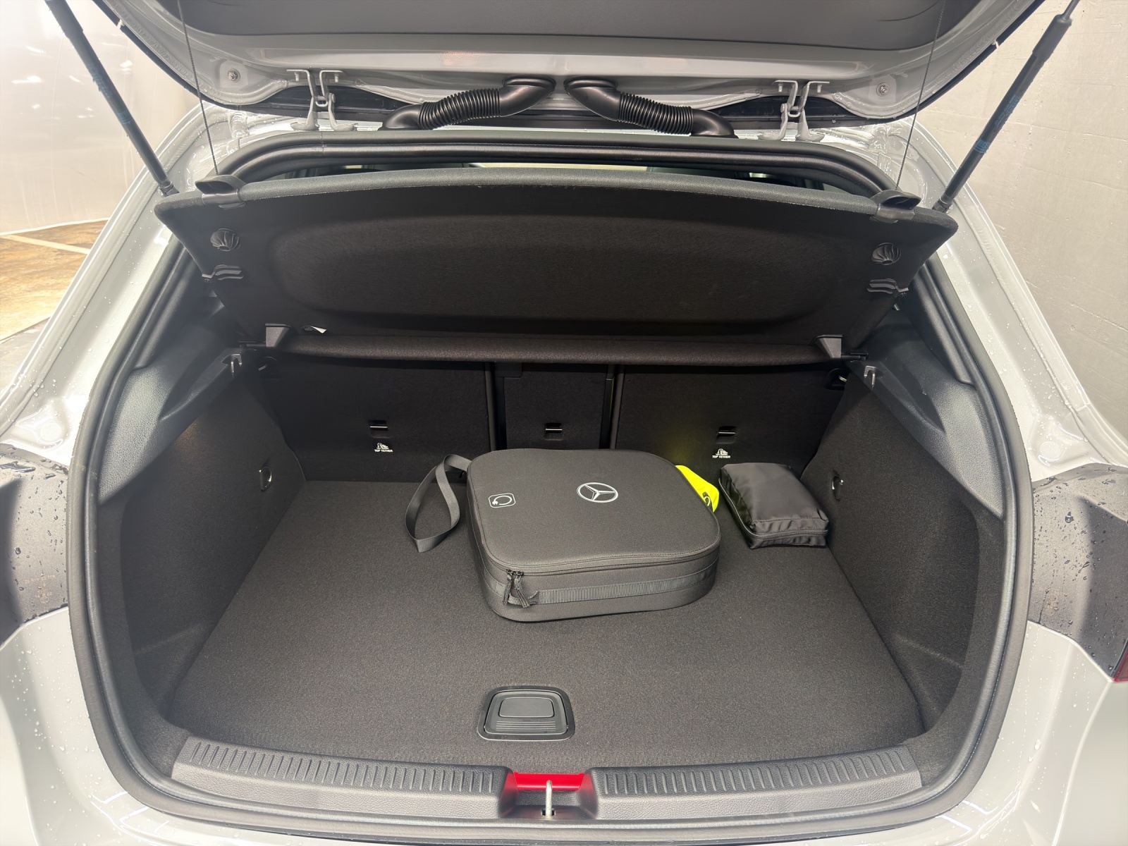 MERCEDES-BENZ A 250 e AMG Line EQ Star - 11