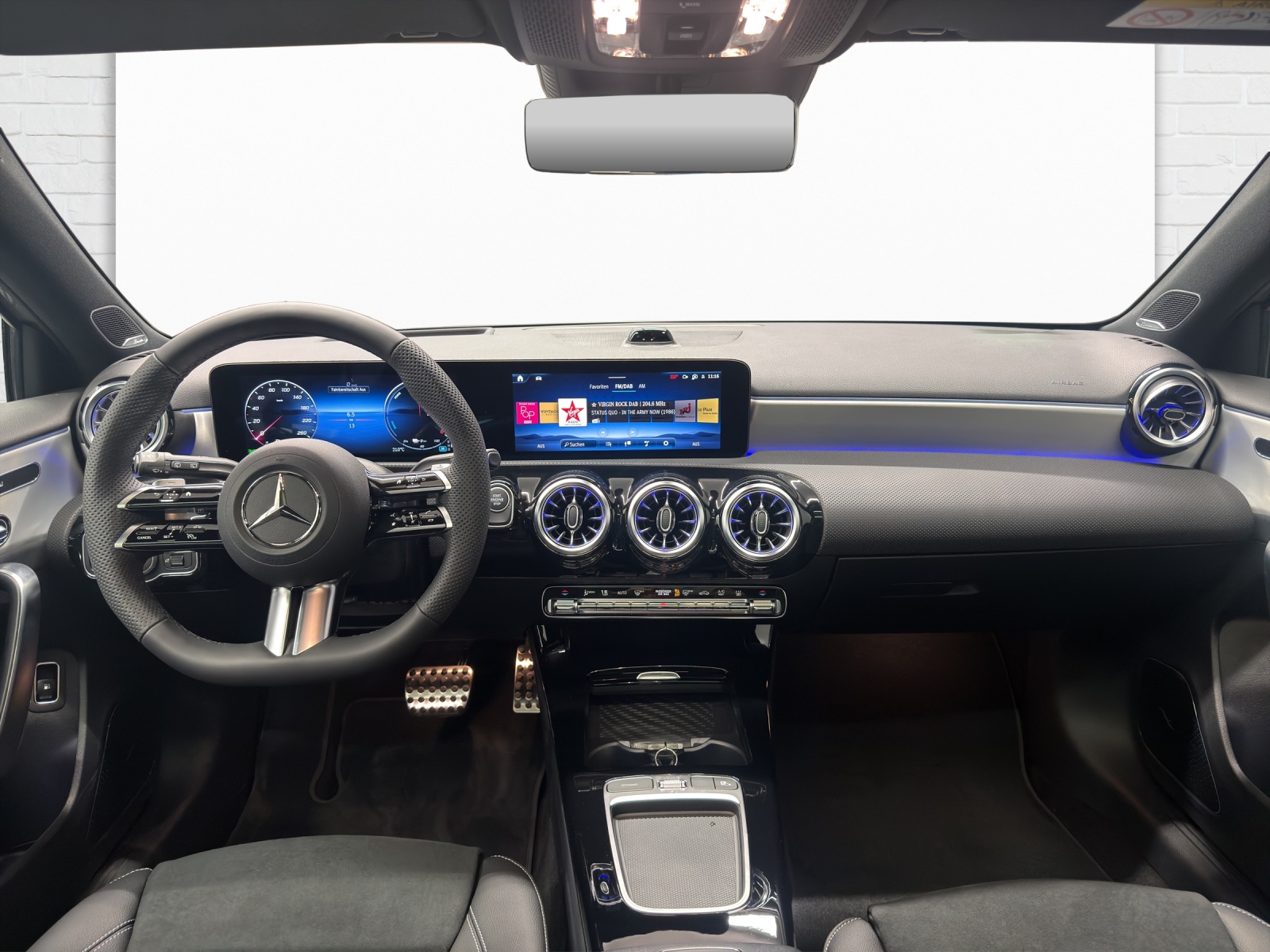MERCEDES-BENZ A 250 e AMG Line EQ Star - 8