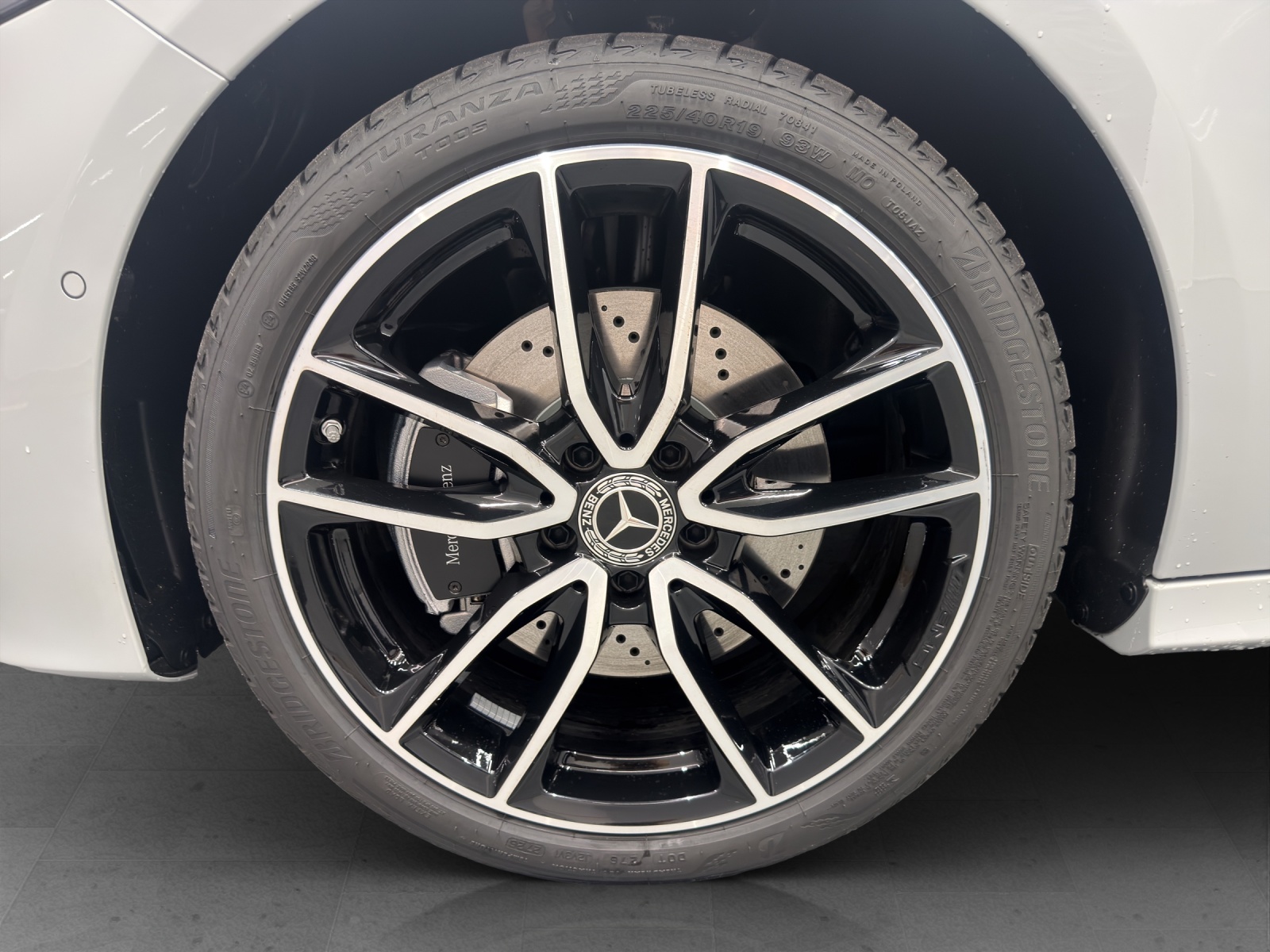 MERCEDES-BENZ A 250 e AMG Line EQ Star - 6