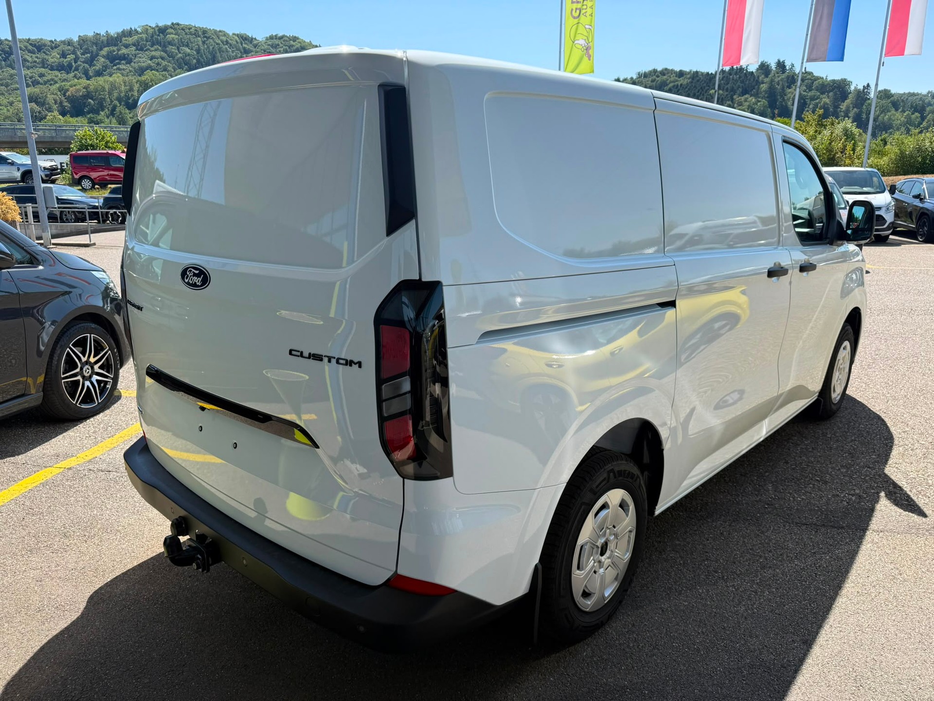 FORD Transit Custom Van PHEV 320 L1H1 Trend Automat - 6