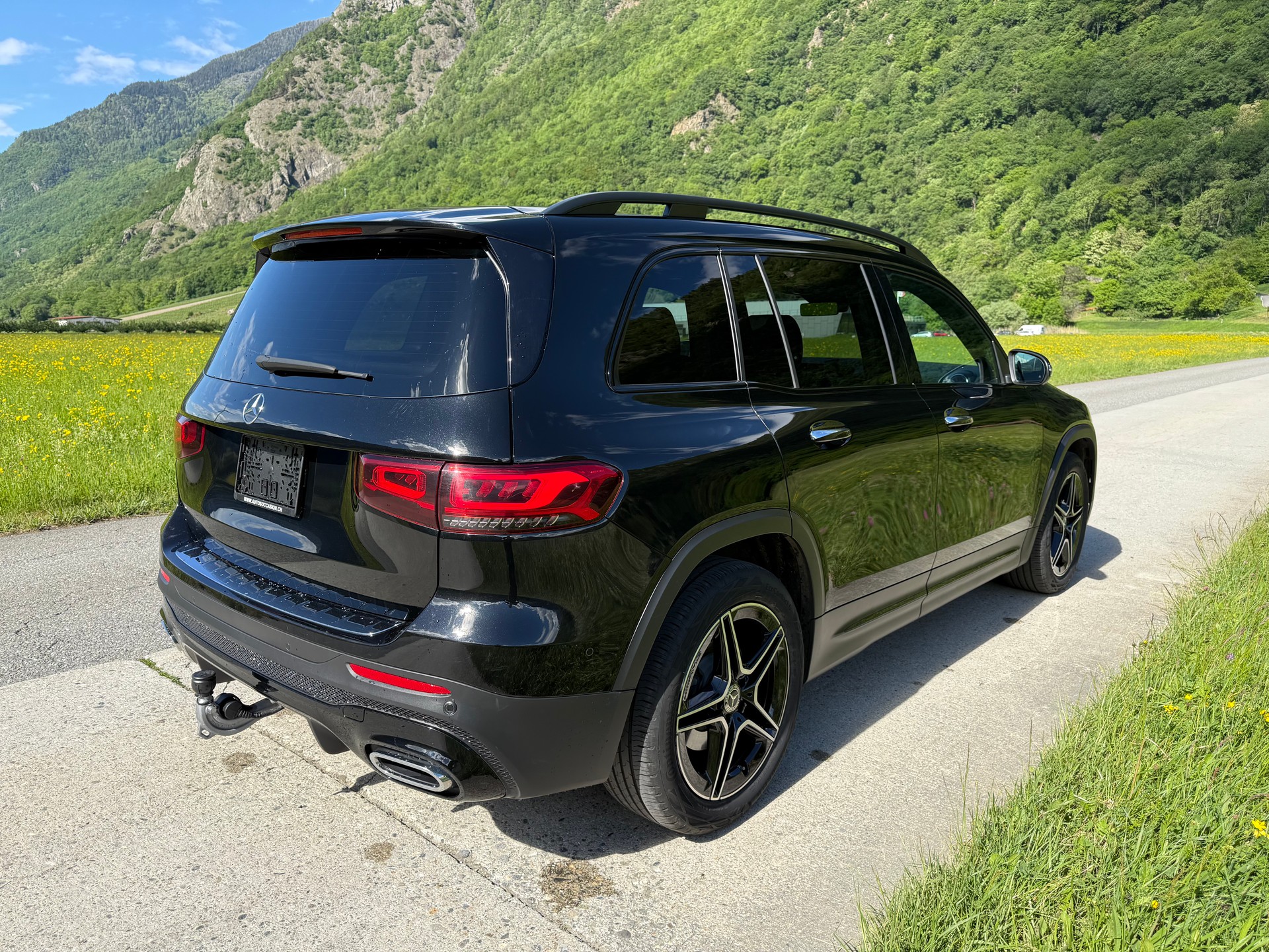 MERCEDES-BENZ GLB 250 4Matic AMG Line 8G-Tronic - 6