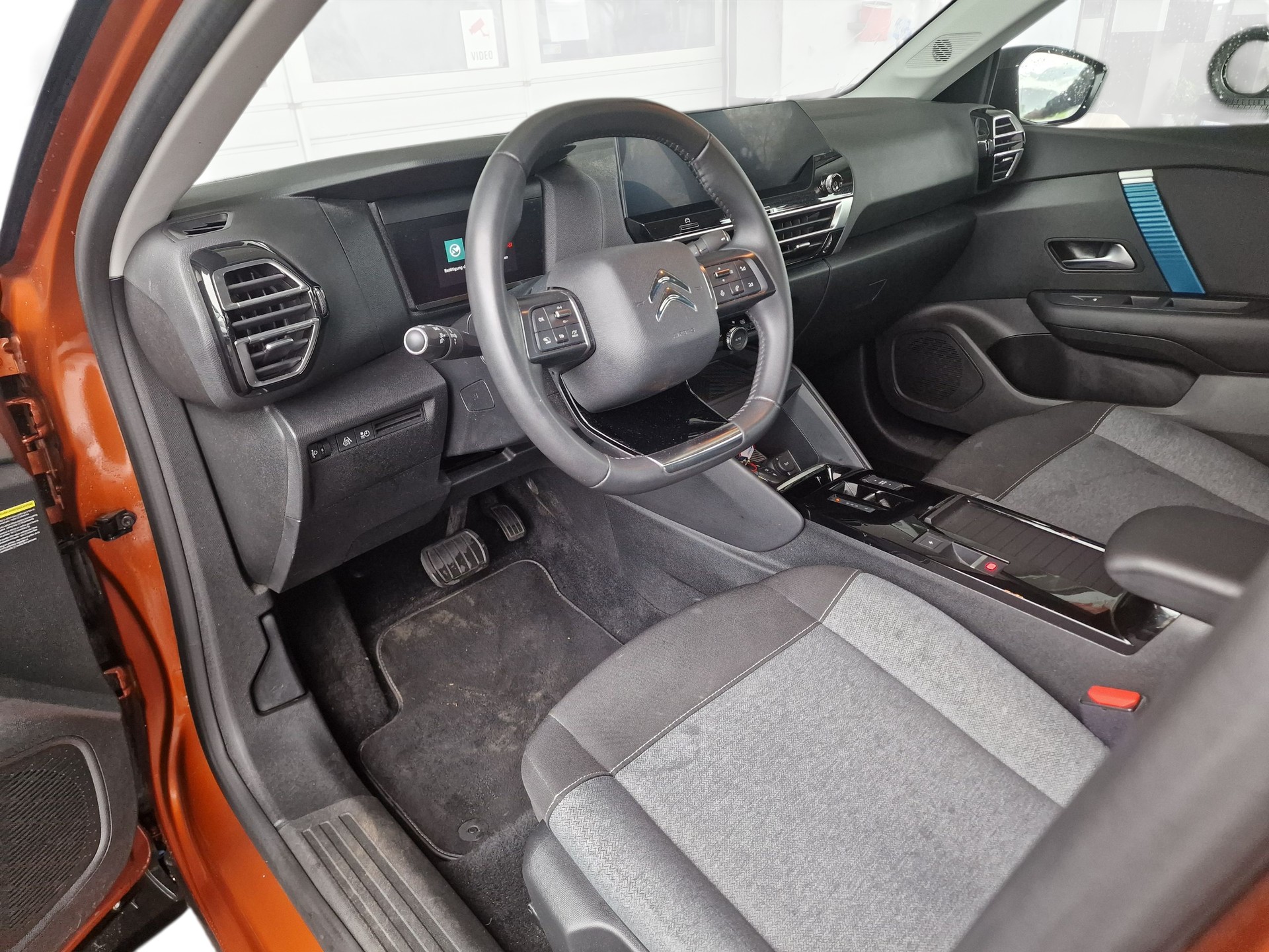 CITROEN C4 Electric Swiss Edition 8x Alu 24Mt Gara - 10