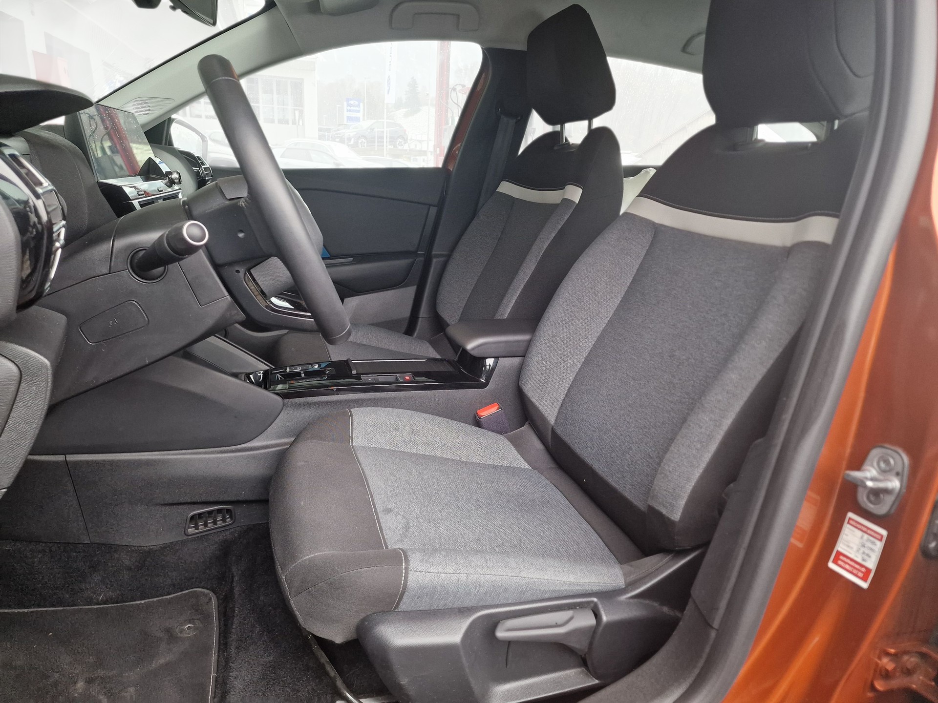 CITROEN C4 Electric Swiss Edition 8x Alu 24Mt Gara - 11