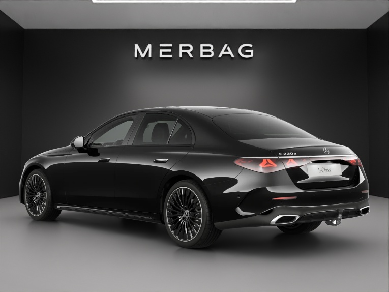 MERCEDES-BENZ E 220 d 4Matic 9G-Tronic - 4