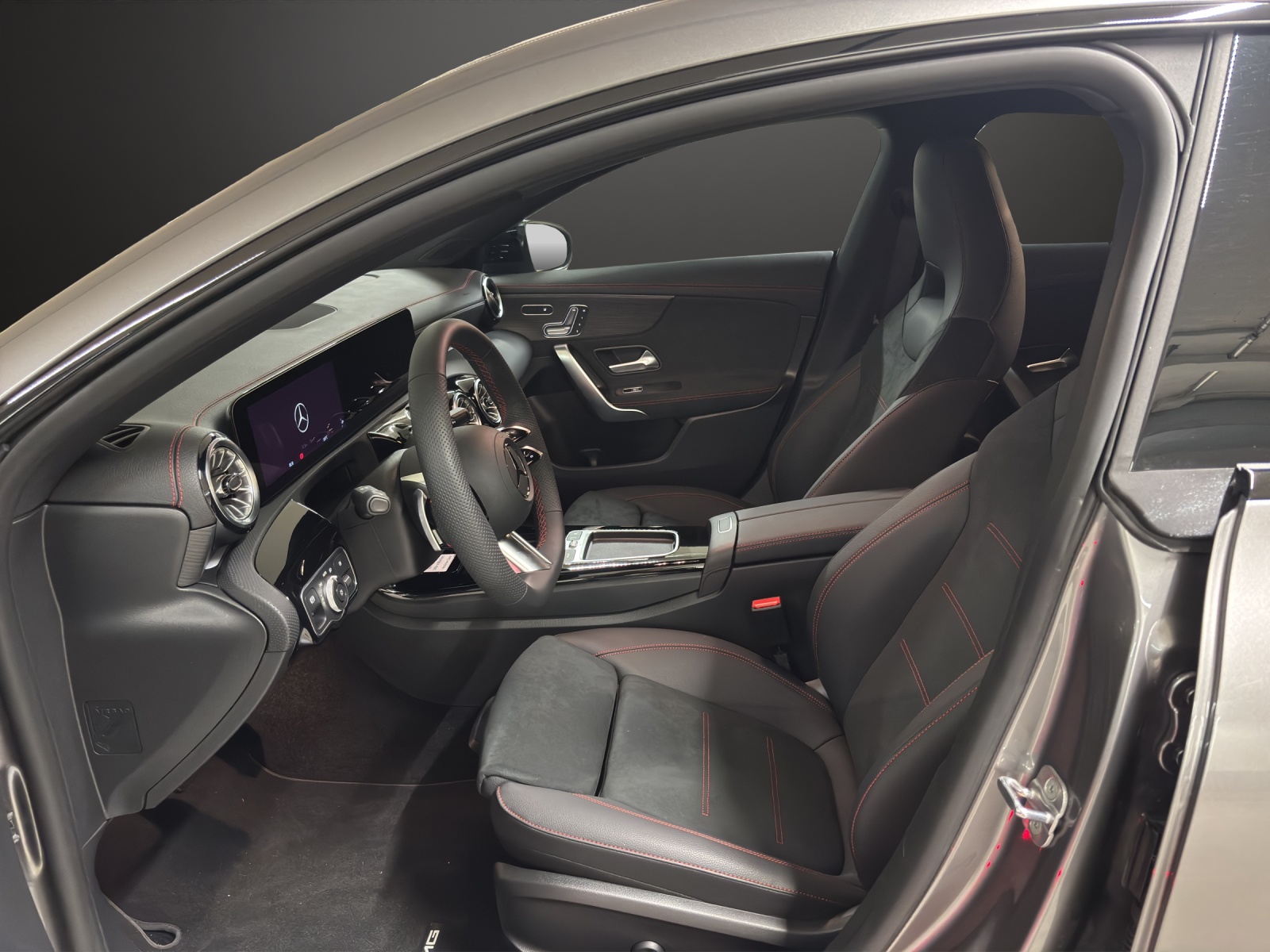 MERCEDES-BENZ CLA Shooting Brake 250 4Matic 8G-DCT - 9