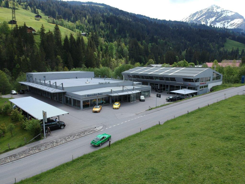 MERCEDES-BENZ GLA 250 4Matic AMG Line 8G-DCT