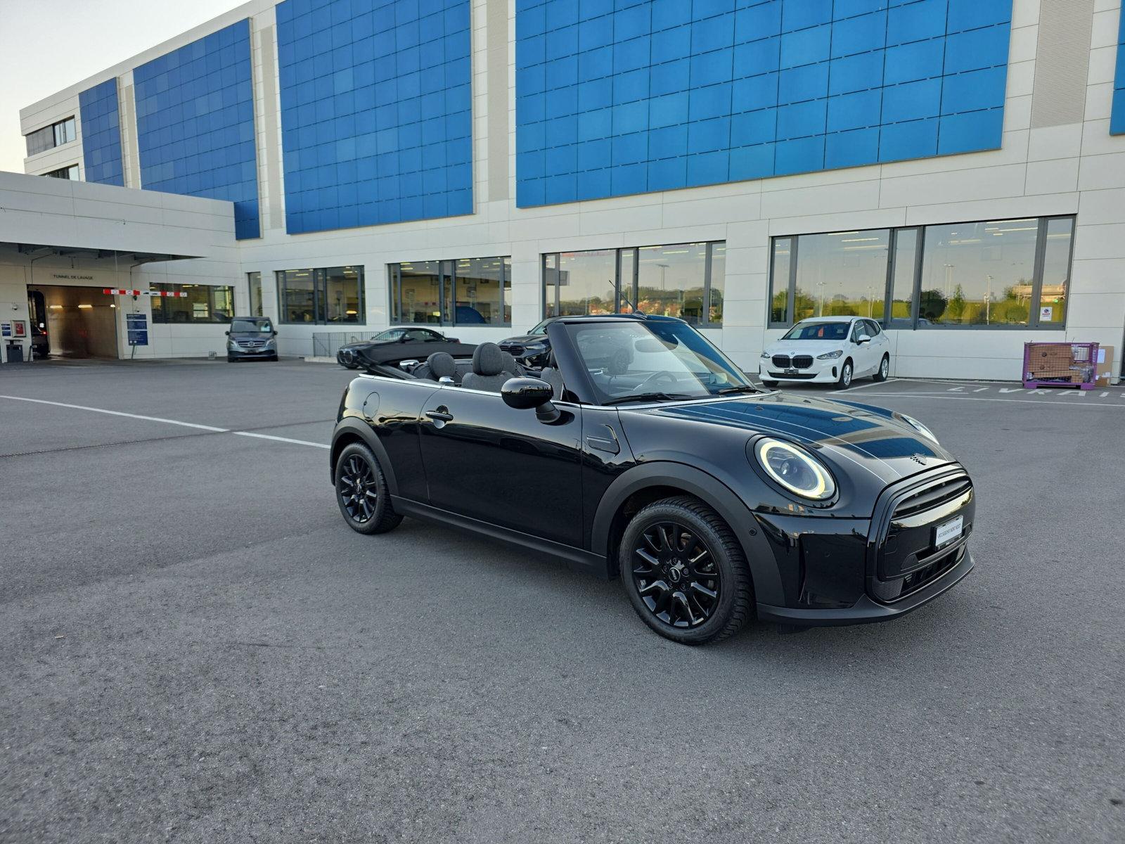 MINI Cooper Cabrio Classic Trim F57 1.5i (CH) - 21