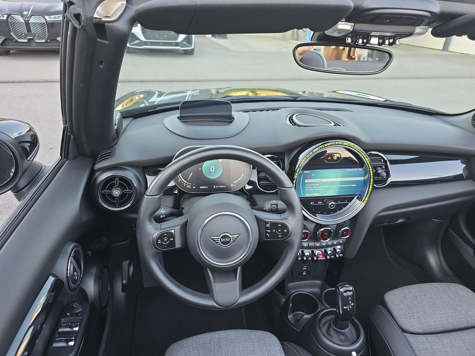 MINI Cooper Cabrio Classic Trim F57 1.5i (CH) - 24