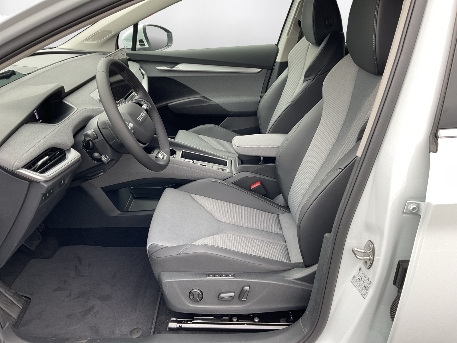 SKODA Enyaq 85x 4x4 - 11