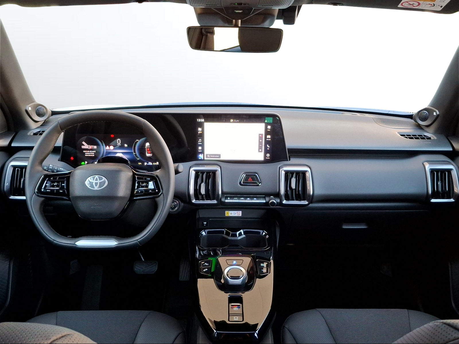 TOYOTA Urban Cruiser 61 kWh Premium AWD - 9