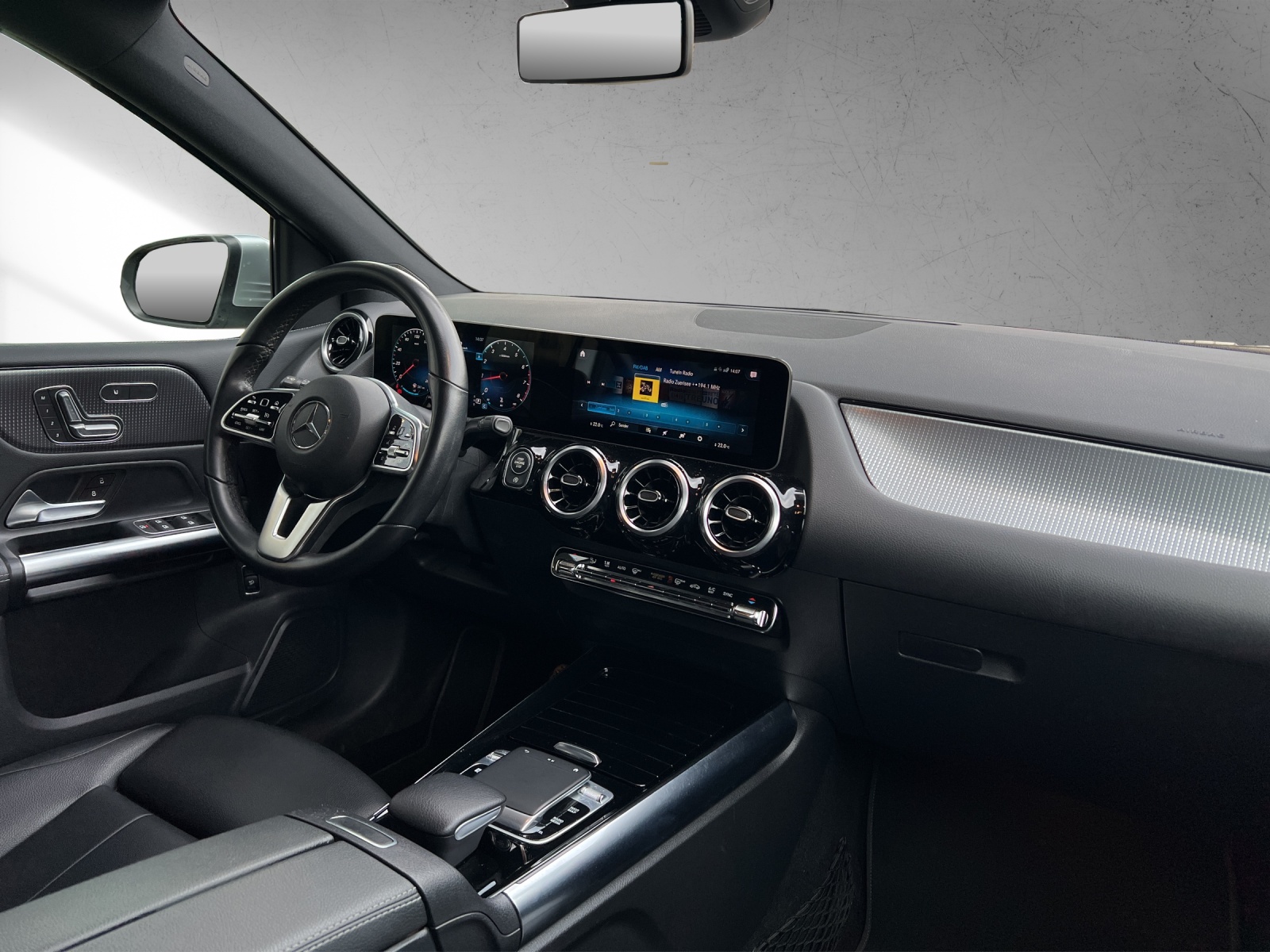 MERCEDES-BENZ B 180 Progressive - 14